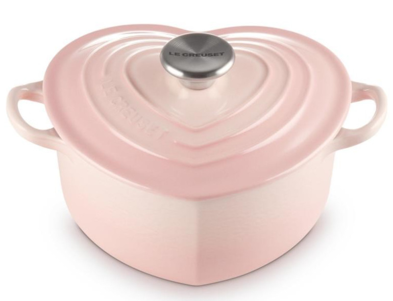 Le Creuset Cocotte d’Amour 20cm 1.9L Shell Pink Cast Iron Enamel Pot Japan New