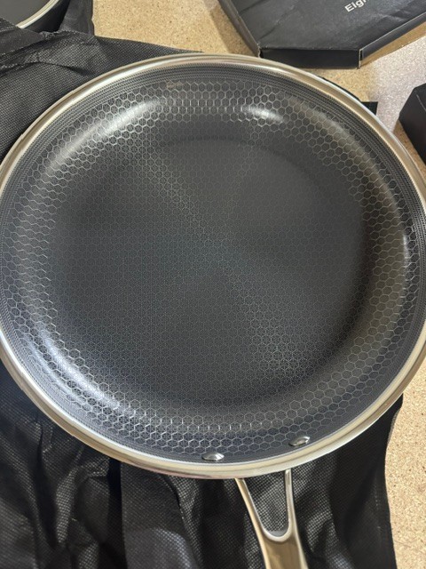 HexClad Hybrid 7-Piece Cookware Fry Pan Set 8” 10” 12” Inch W/ Lids & 12” Wok