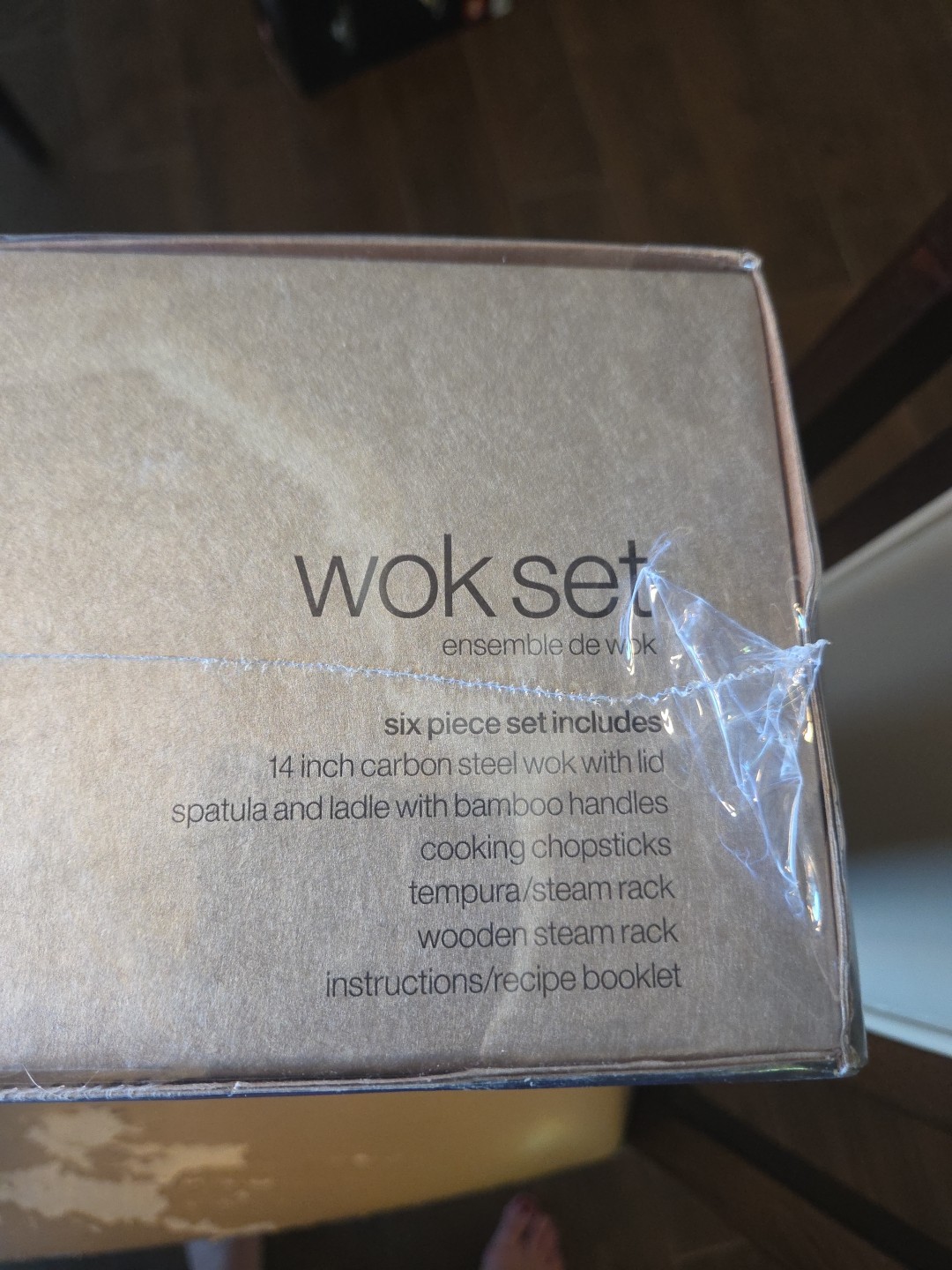 Crate and Barrel Wok Brand New Never Used in box & paper, Utensils chop sticks