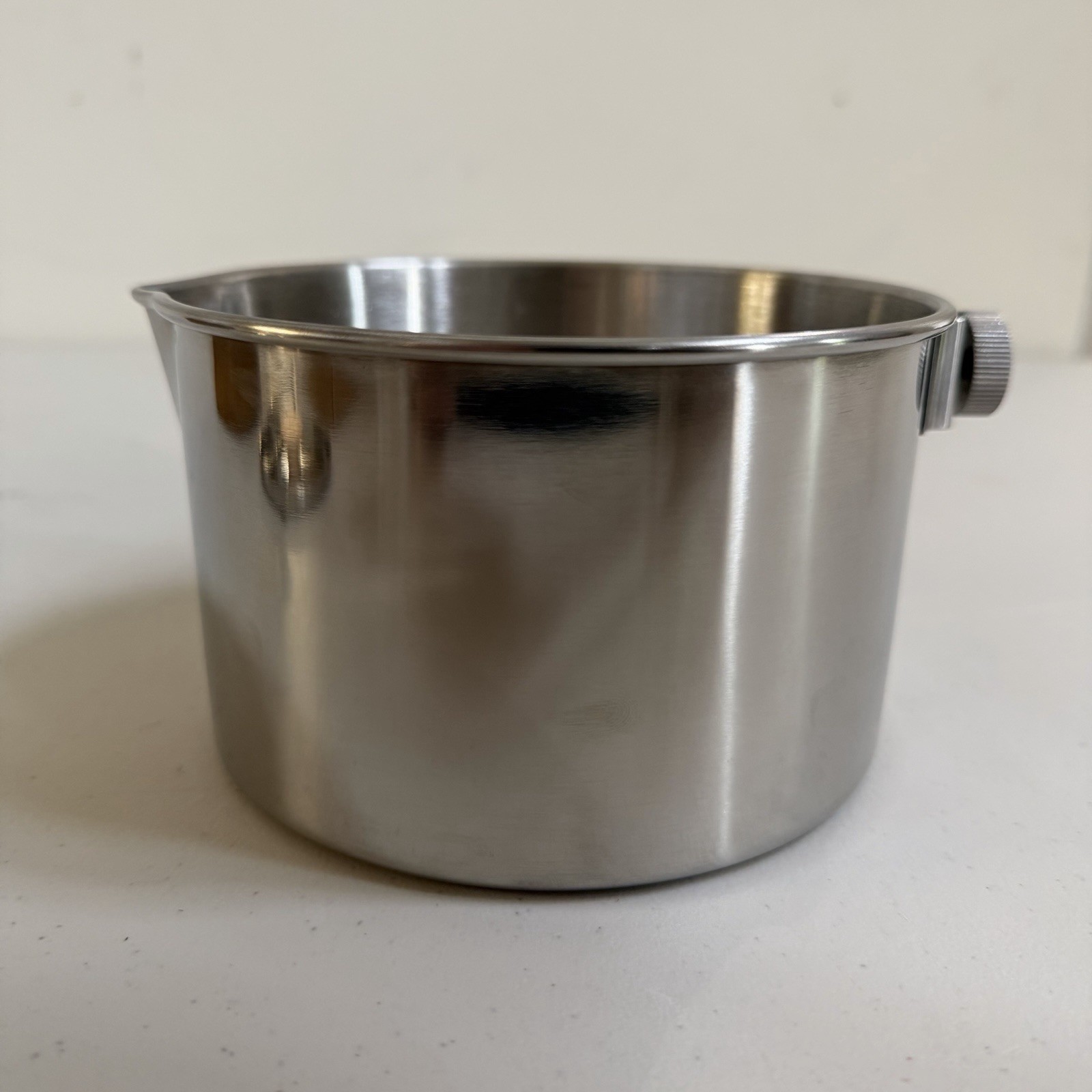 Stainless Steel 1.2L Saucepan w/ Lid, Double Handle, Silver Round