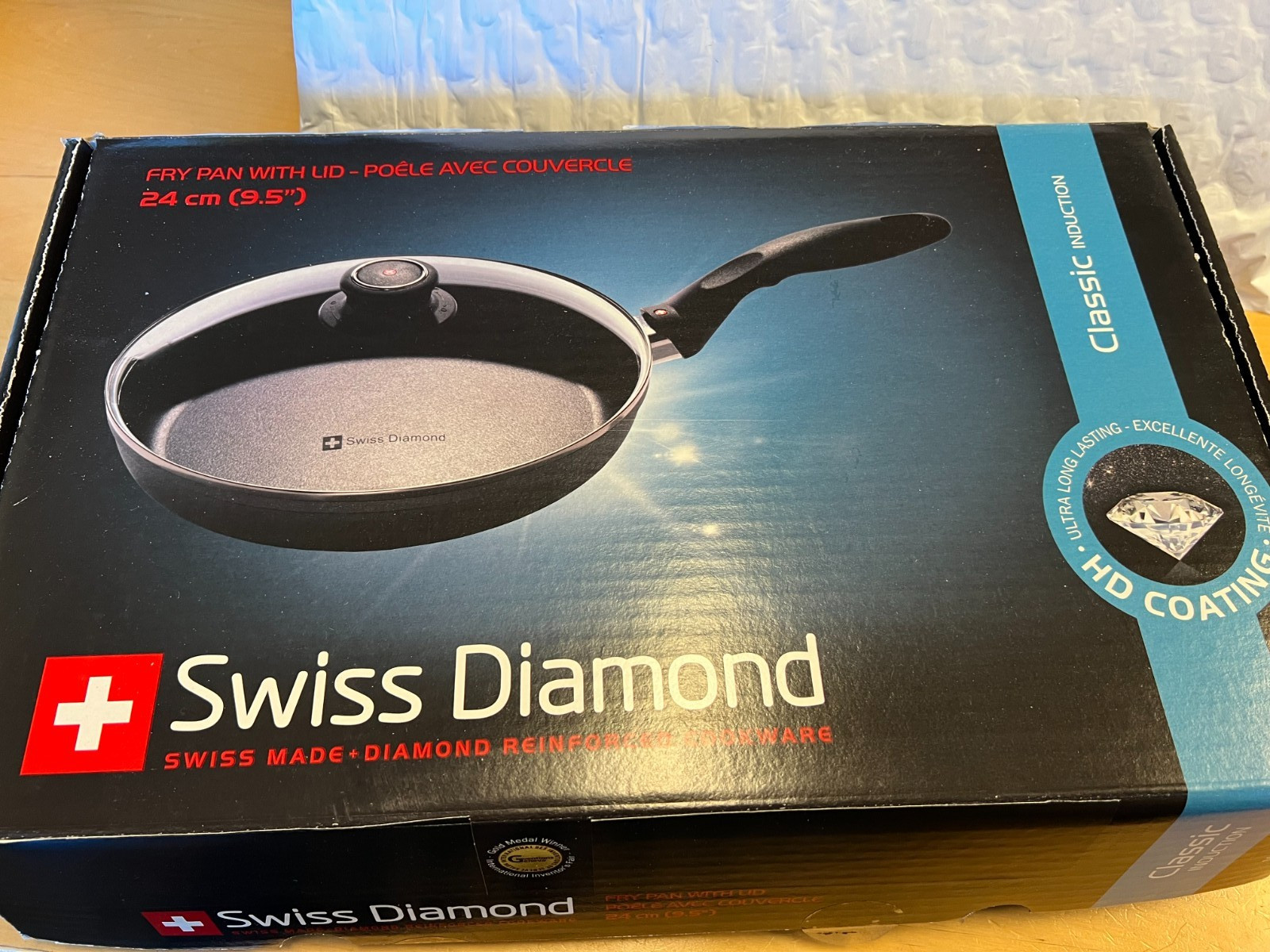 Swiss Diamond – 9.5″ Induction Fry Pan w/Glass Lid 6424ic in retail box