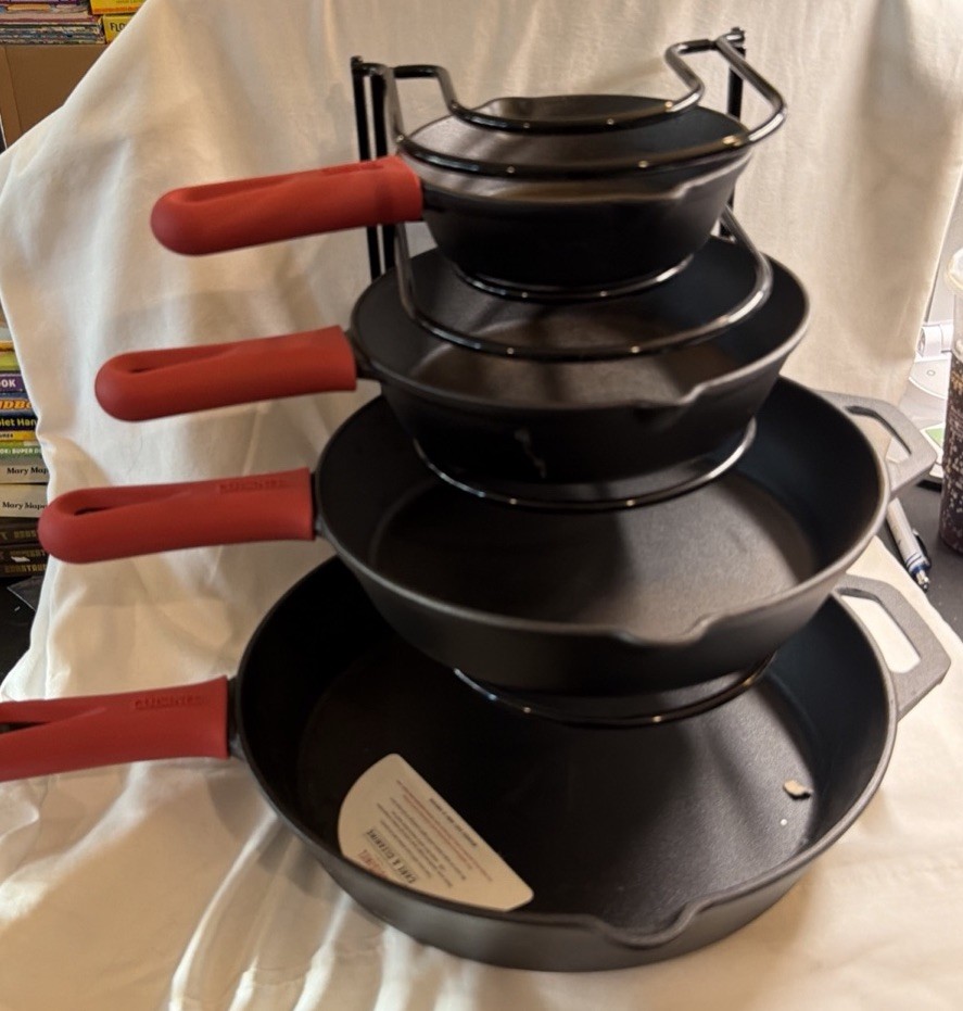 CUISINEL Chef’s Basic 5 Piece Cast Iron Set CB-503 – Black Plus Accessories NEW