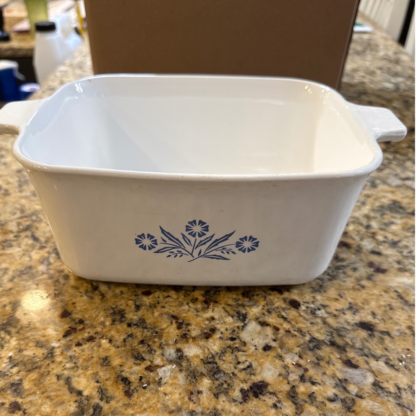 Corning Ware Blue Cornflower P-4-B 1.5 QT Casserole Dish Square Baker Pyroceram
