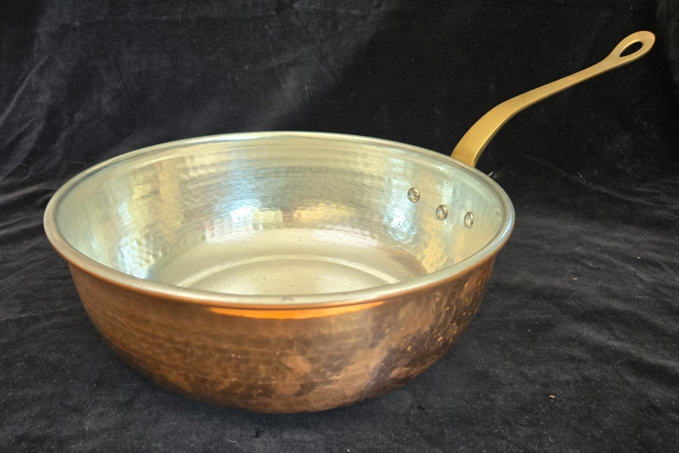 Ruffoni Historia 3.5 Qt Hammered Copper Chef Pan – ACORN handle – Made in Italy