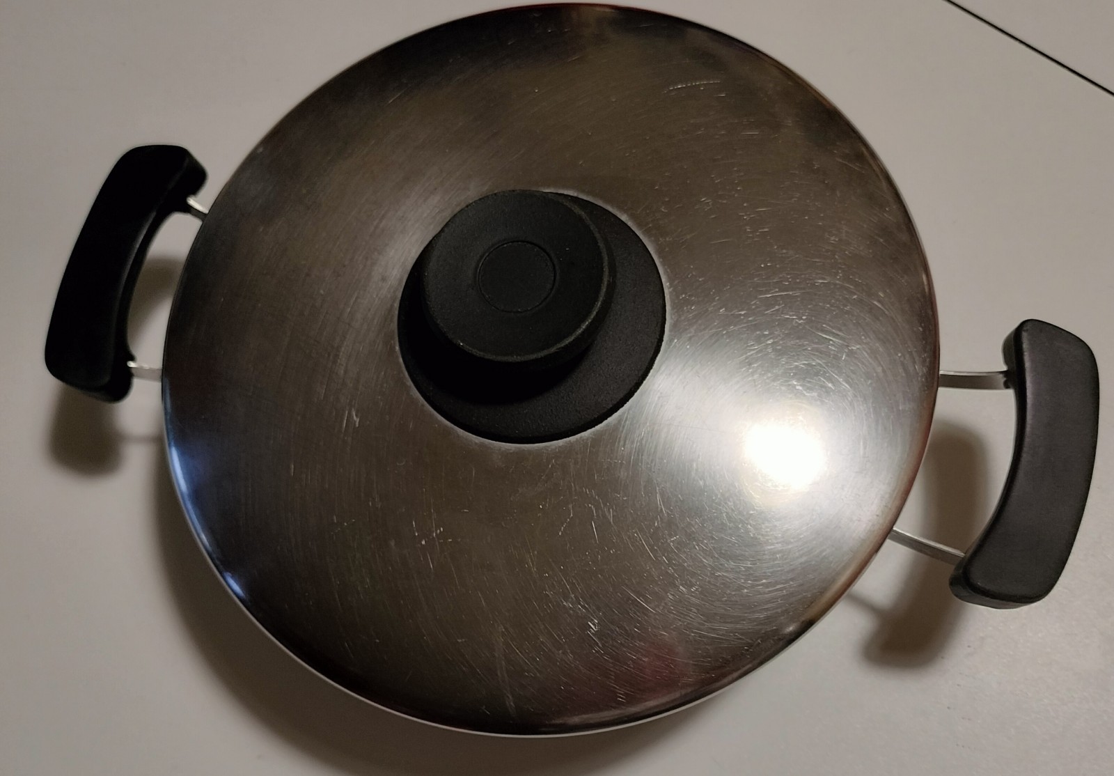IMCO pot, pan, saucepan with lid, size 25 cm.