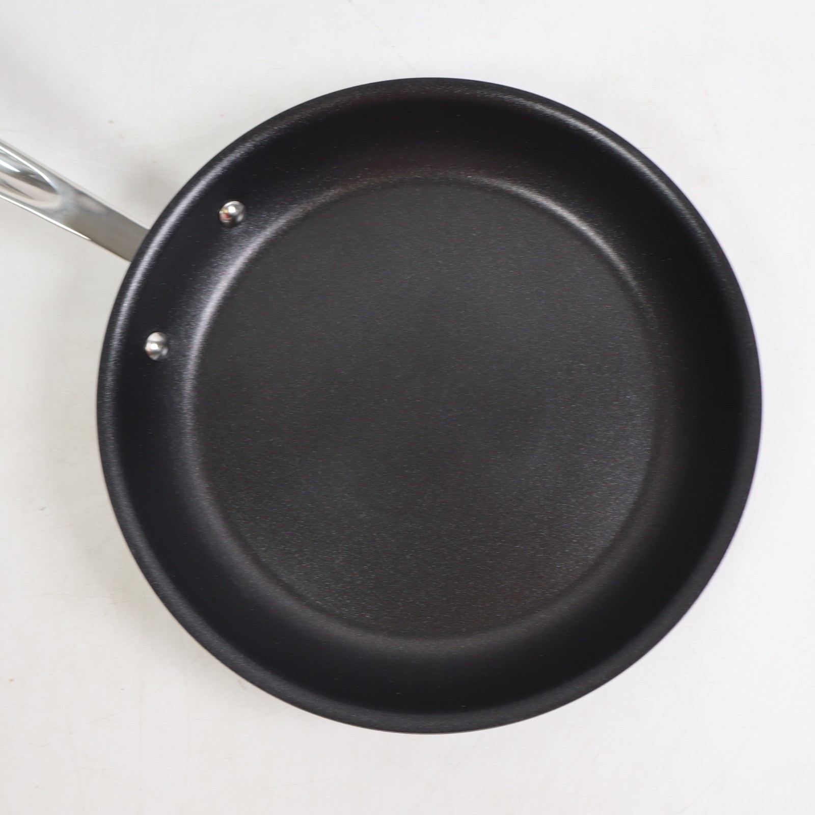 All-Clad D3 9 Inch Stainless Steel Pro Non Stick Frying Pan, 3-Ply Skillet
