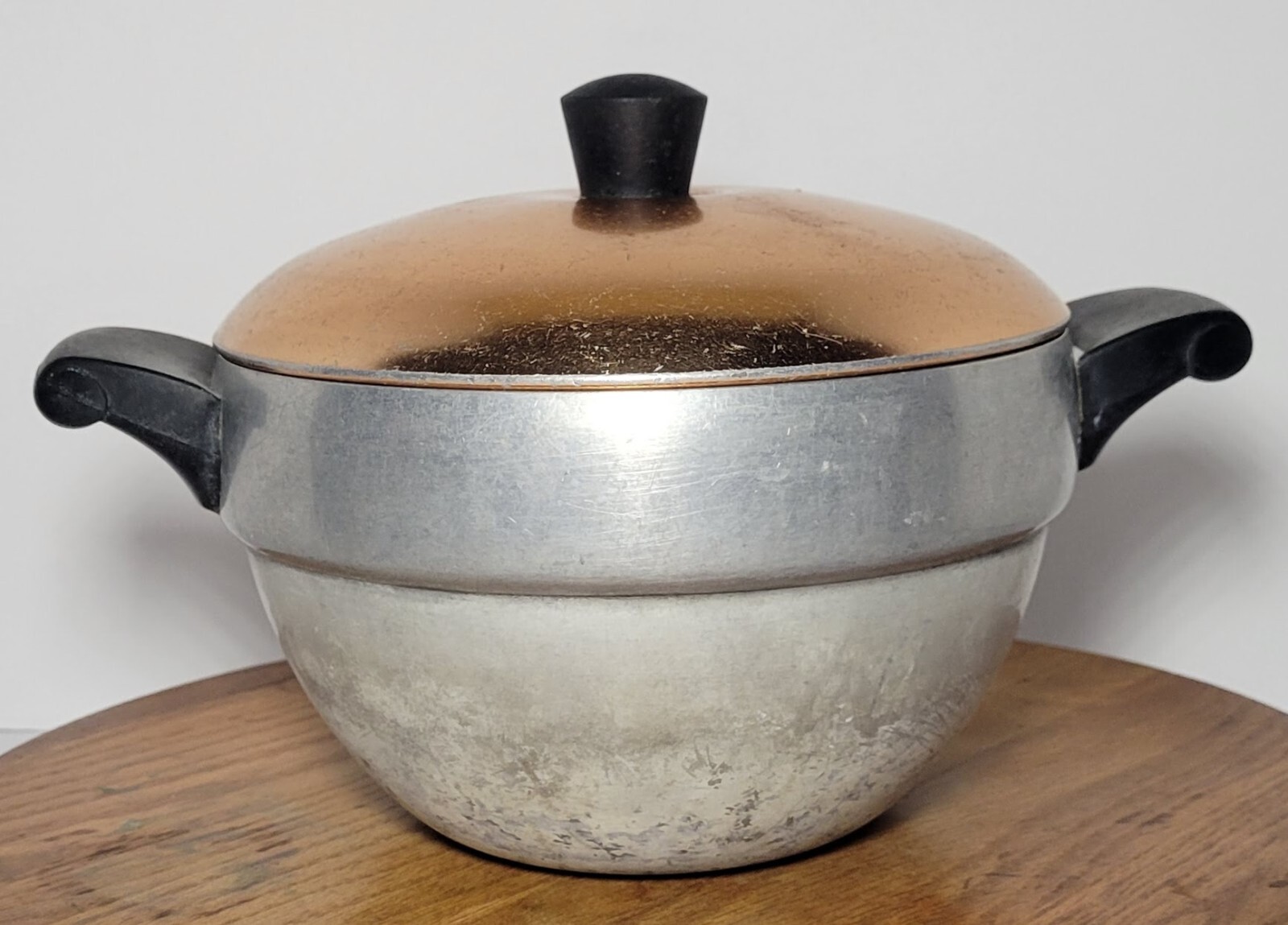 Vintage Wear-ever 2 1/4 Quart Aluminum Stock Pot with Copper Lid Two Handles