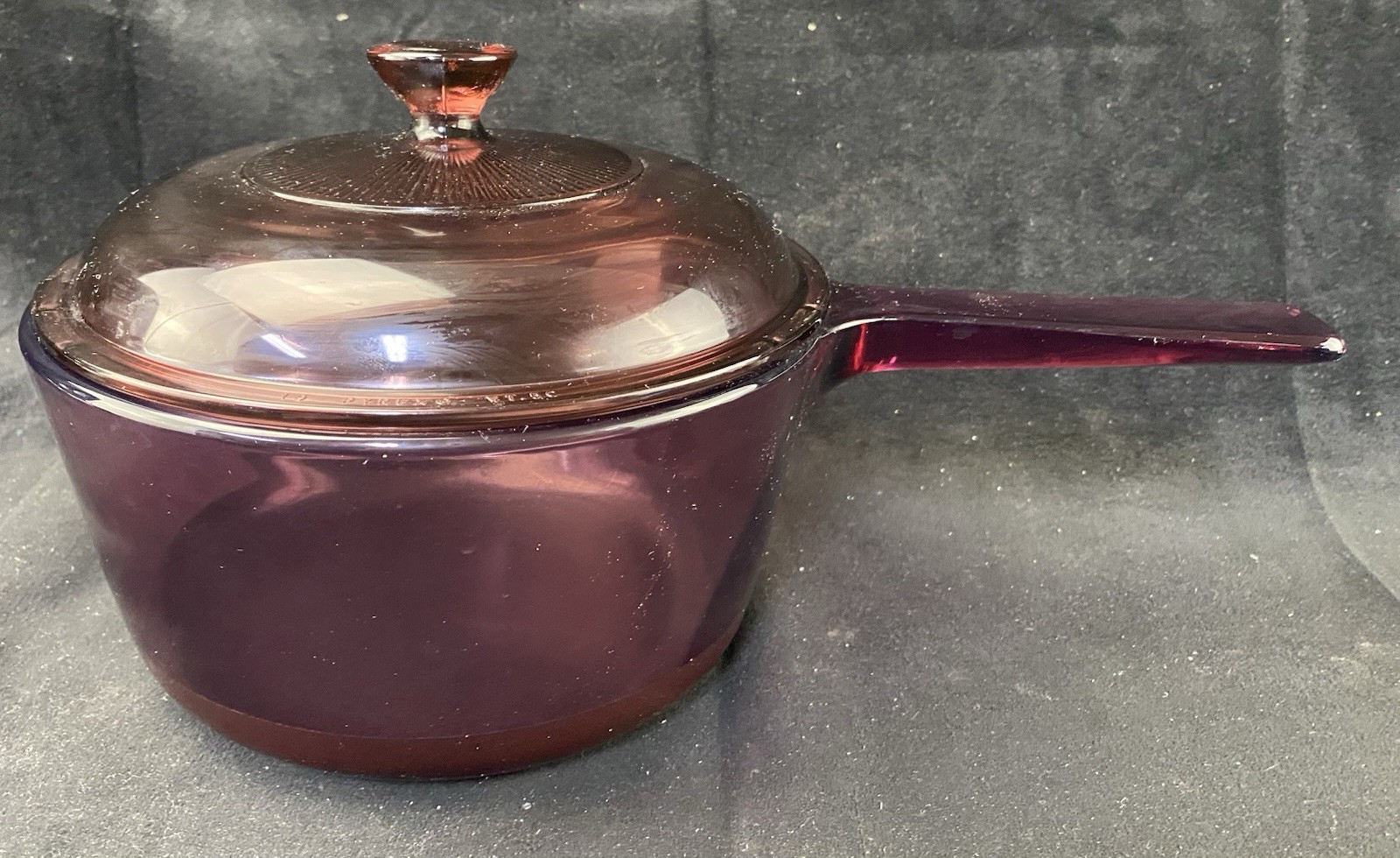 Pyrex CORNING WARE VISION Cranberry Cookware 1.5L Saucepan Pot w Lid Non-stick