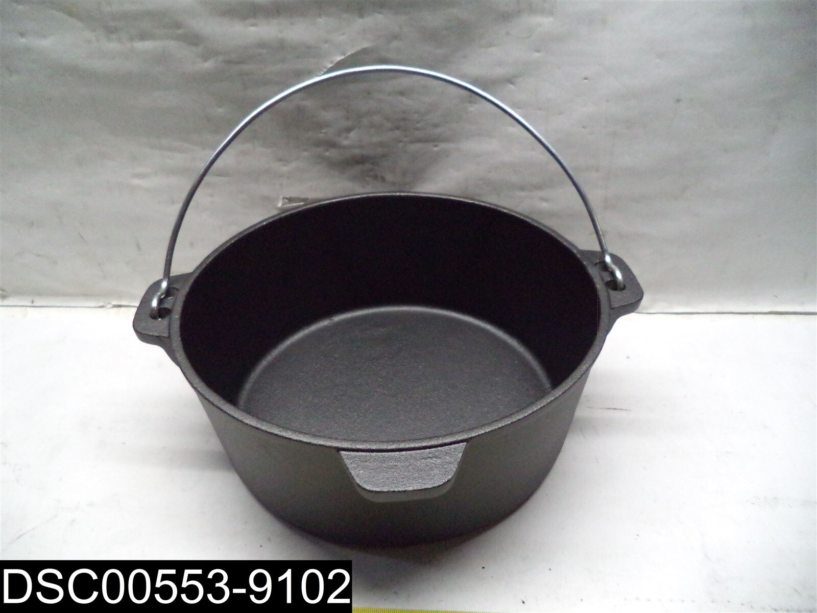 QTY=2: GUZS130A Guro Cookware Pre-seasoned Cast Iron Dutch Oven 4.7QT