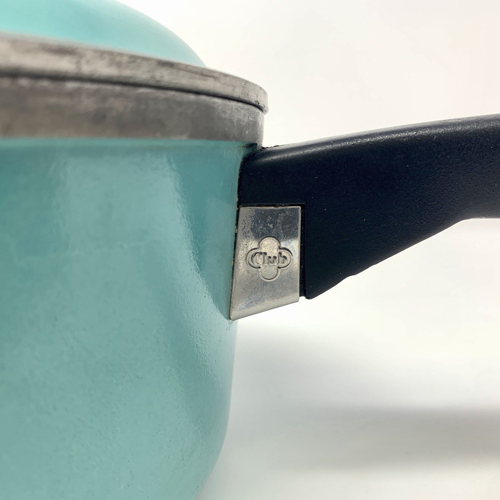 VTG CLUB Brand Pot With Lid. Turquoise-Teal Blue. 1.5 Quart Sauce Pan, 1960s USA