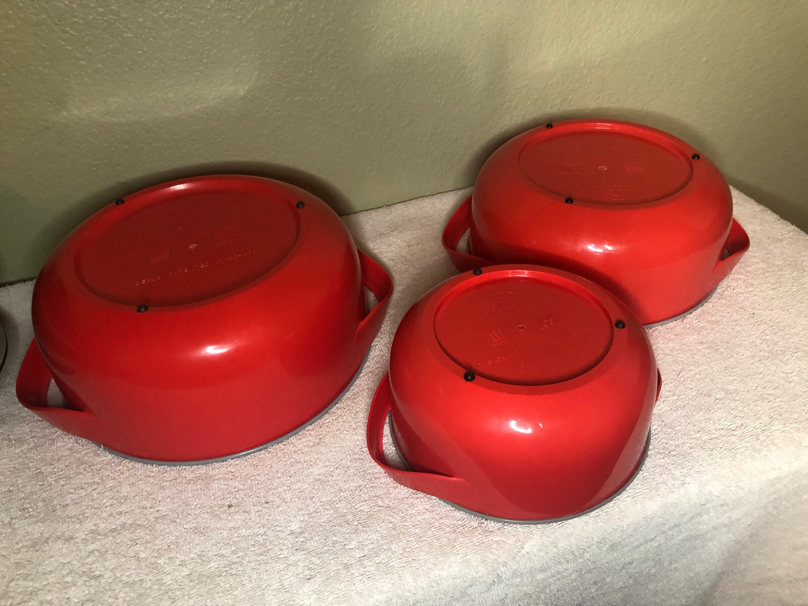 Microwavable Inner Steel Casserole Pot Set Red Milton Micro Wow 2500 Insulated