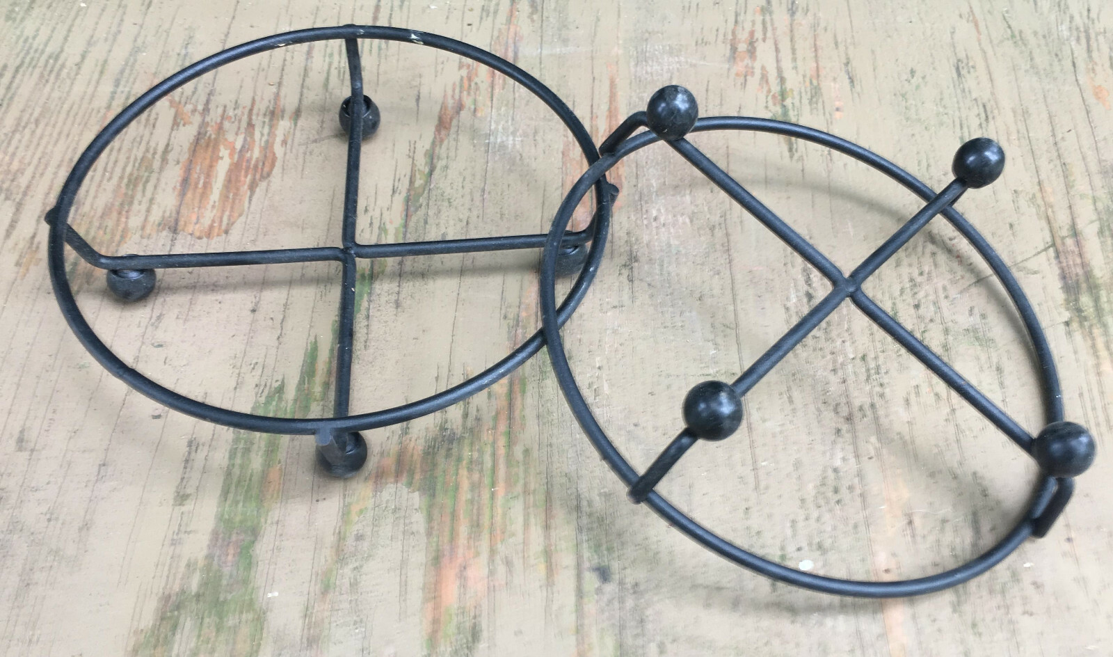 Metal Wire Round Pan Holder stand trivet 7 inch 9 inch