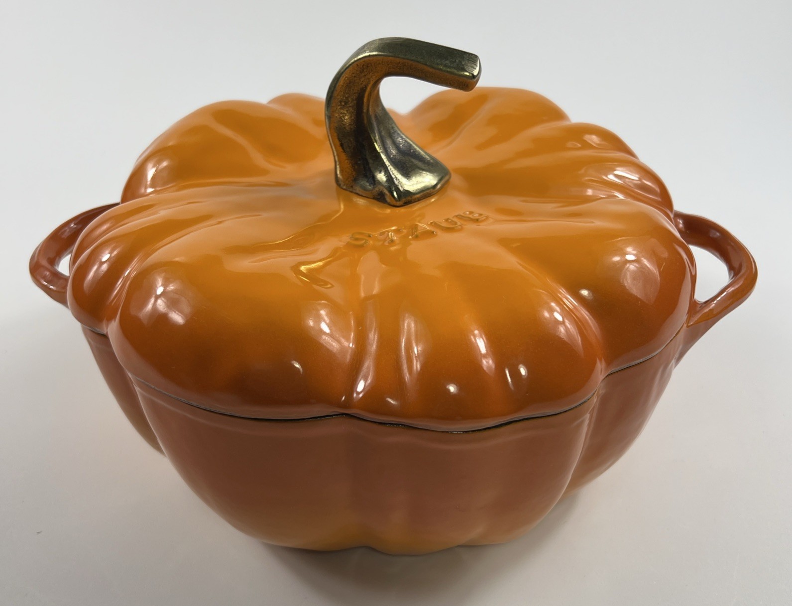 Staub Enameled Cast Iron Pumpkin Cocotte Dutch Oven 3.5 Quart