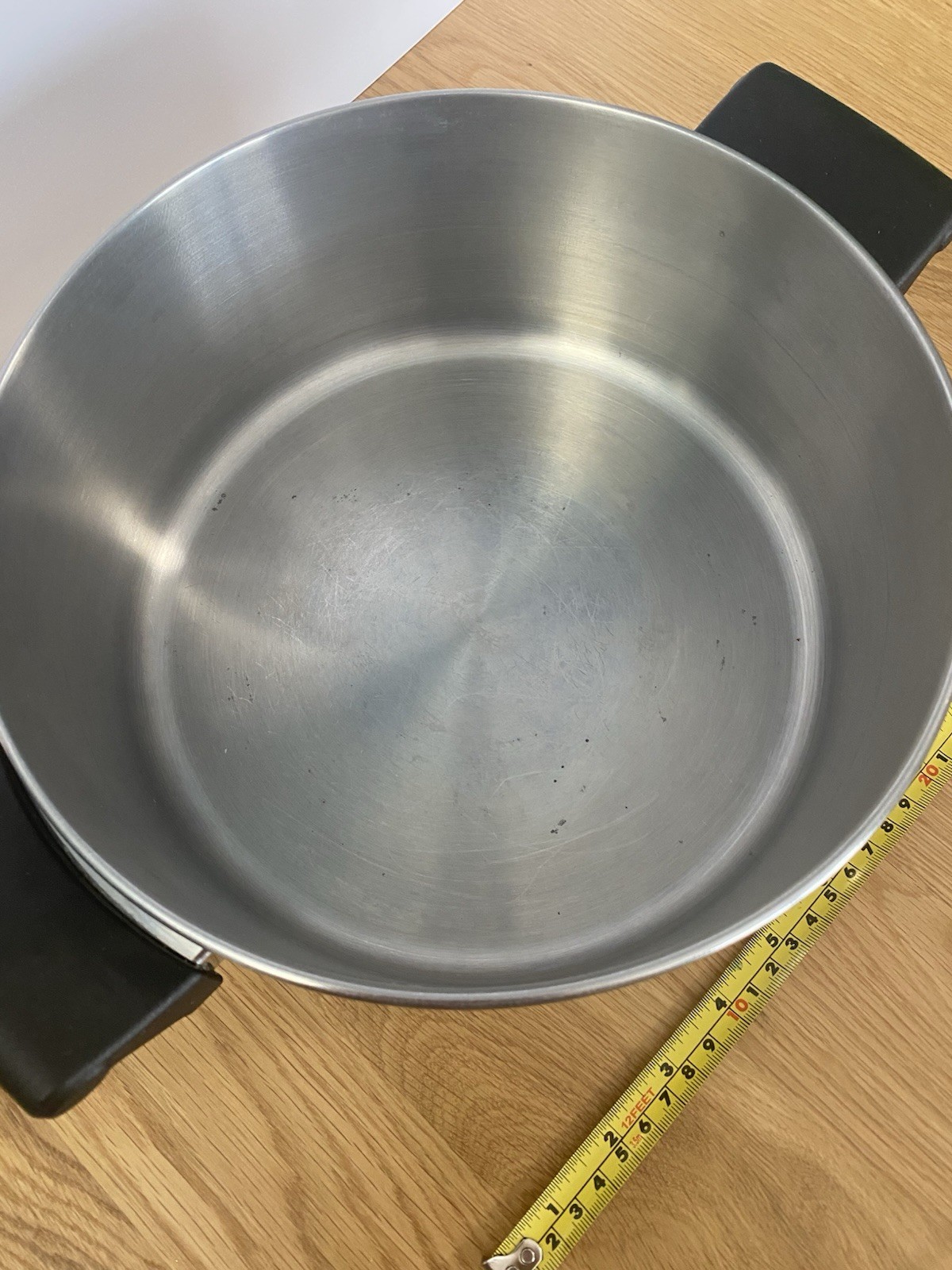Farberware 5 QT Stainless Steel Stock Pot W/Glass Lid Dutch Oven Impacted Bonded