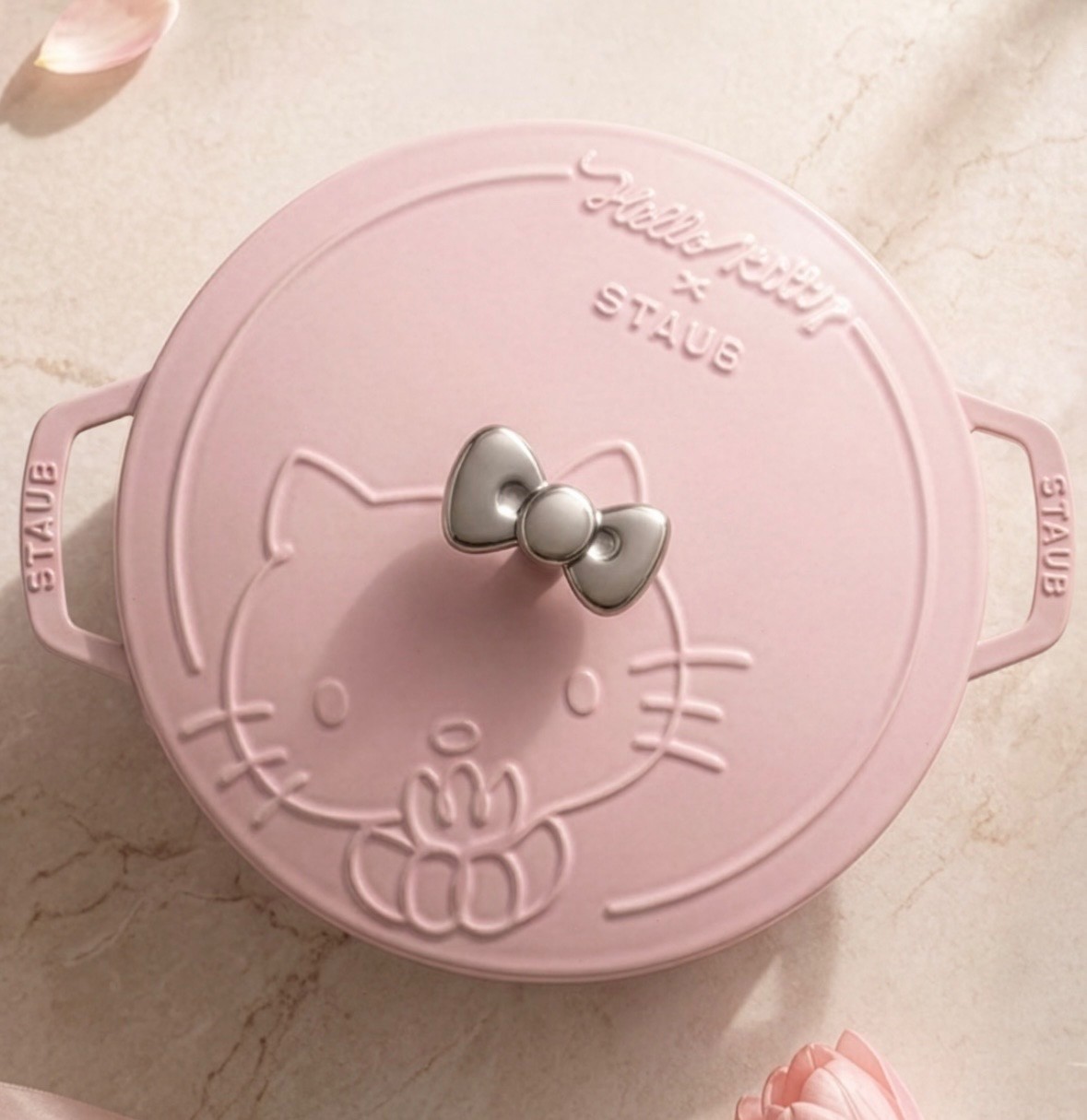 Authentic STAUB x Hello Kitty Limited Edition Sorbet Rose Pink Cast Iron Pot