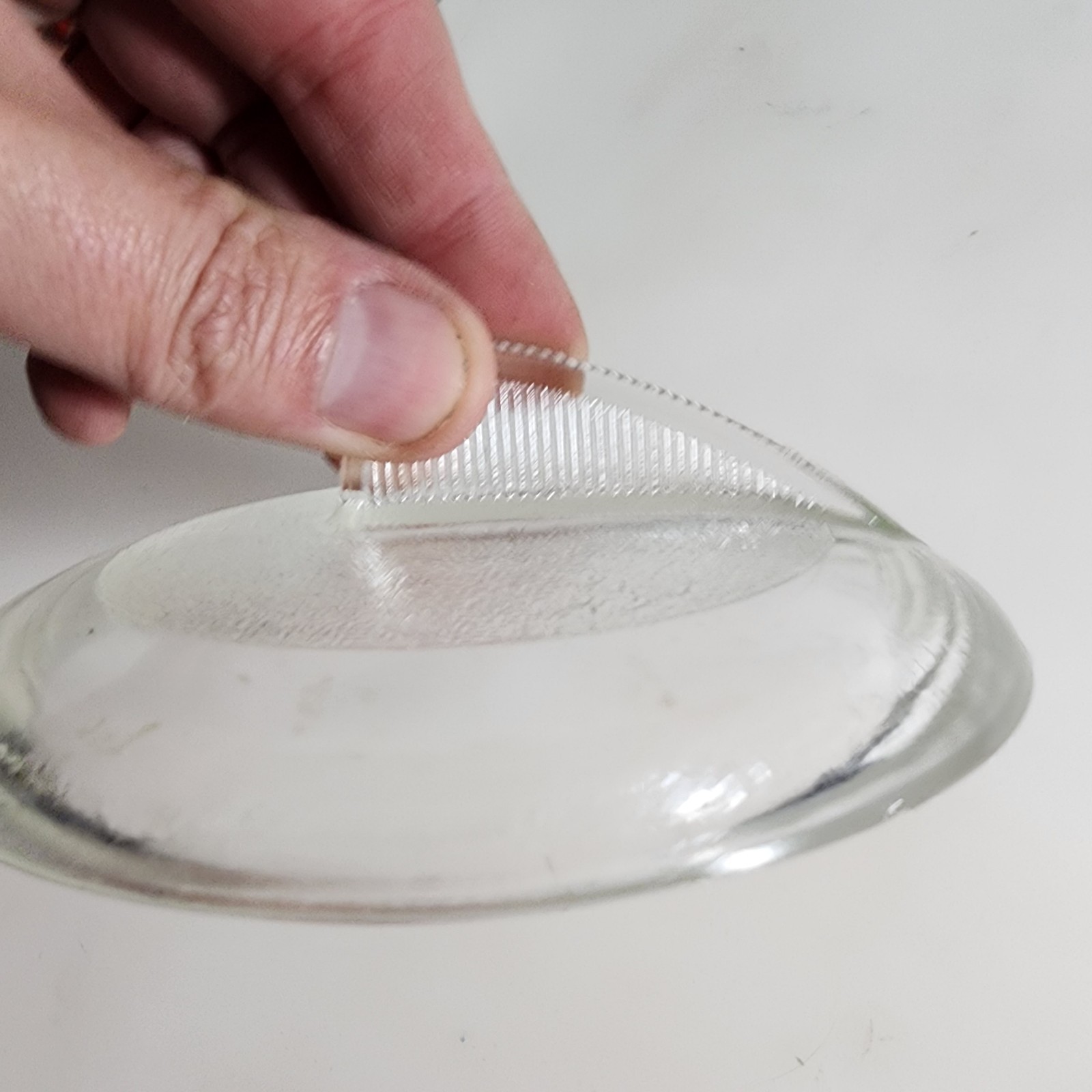 Vintage Glasbake Shark Fin Round Ribbed Handle 4 3/4” J-313 Lid & Bowl No Chips
