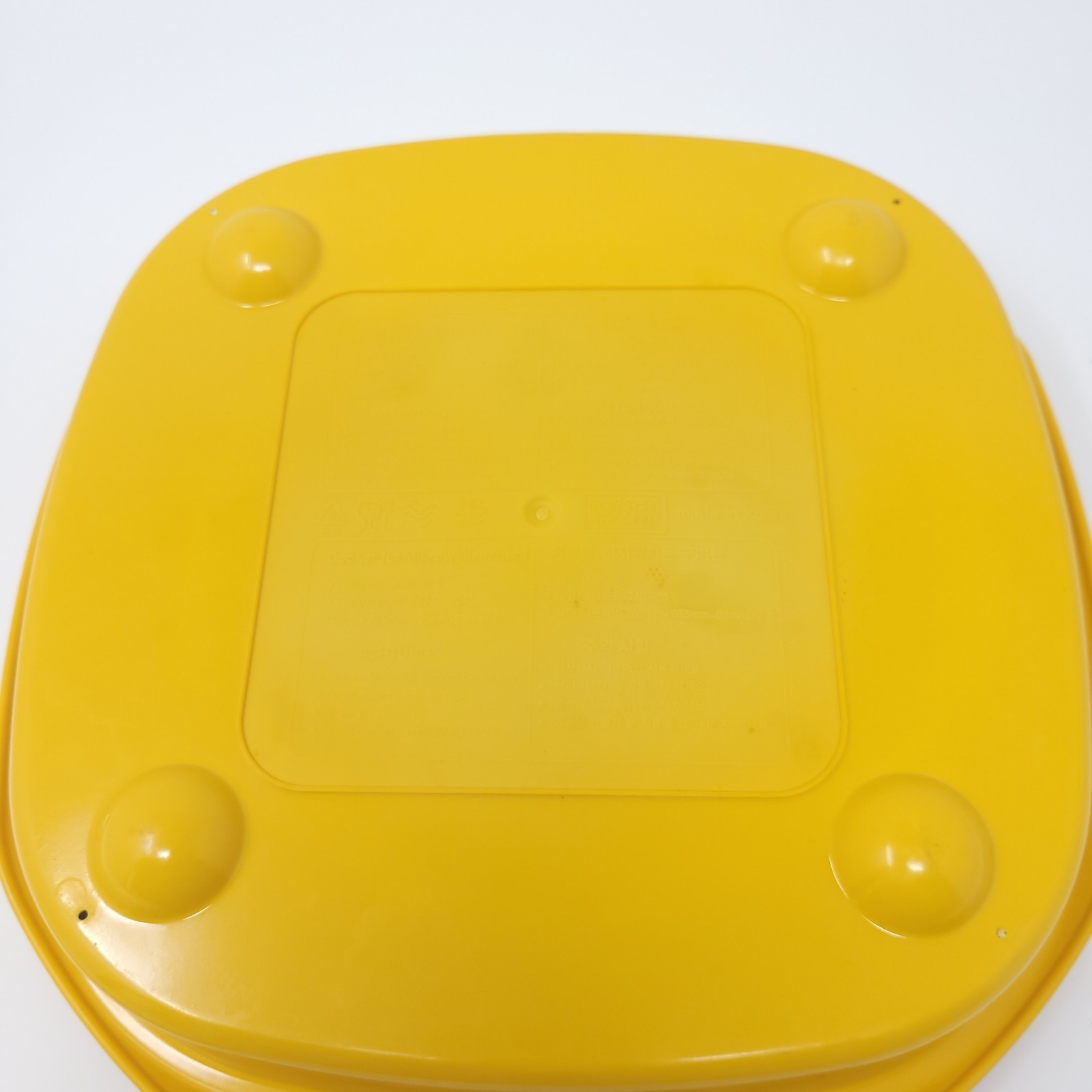 Range Mate 9×9 Nonstick Cooking Grill Pan Square Microwave Cooker Yellow/White