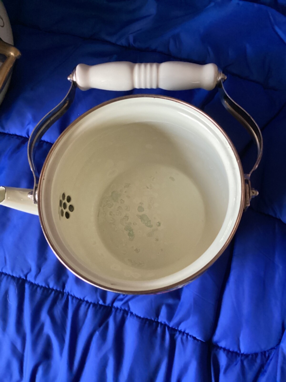 Tabletops Unlimited Vitroceramic Stock Pot and Tea Kettle – Pre-owned