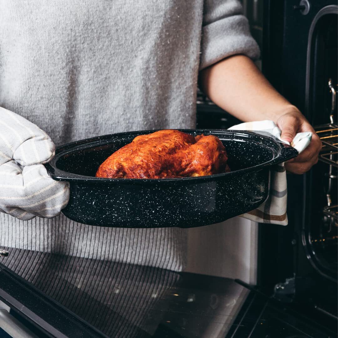13-inch oval roaster with Lid. Enameled steel design to accommodate up to 7 lb p