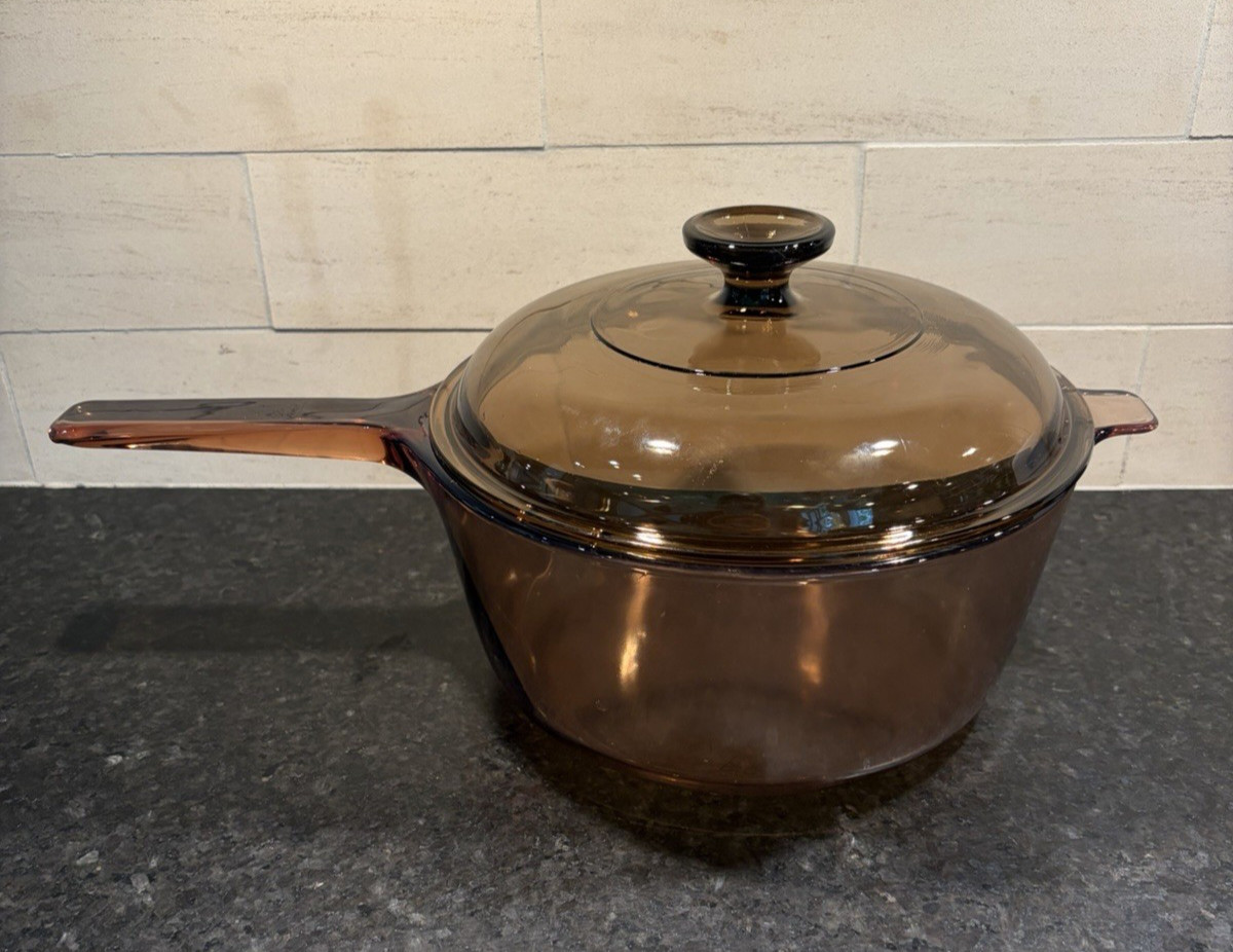 VTG Corning Ware USA Vision Amber Glass-2.5 L Saucepan With Pyrex Lid