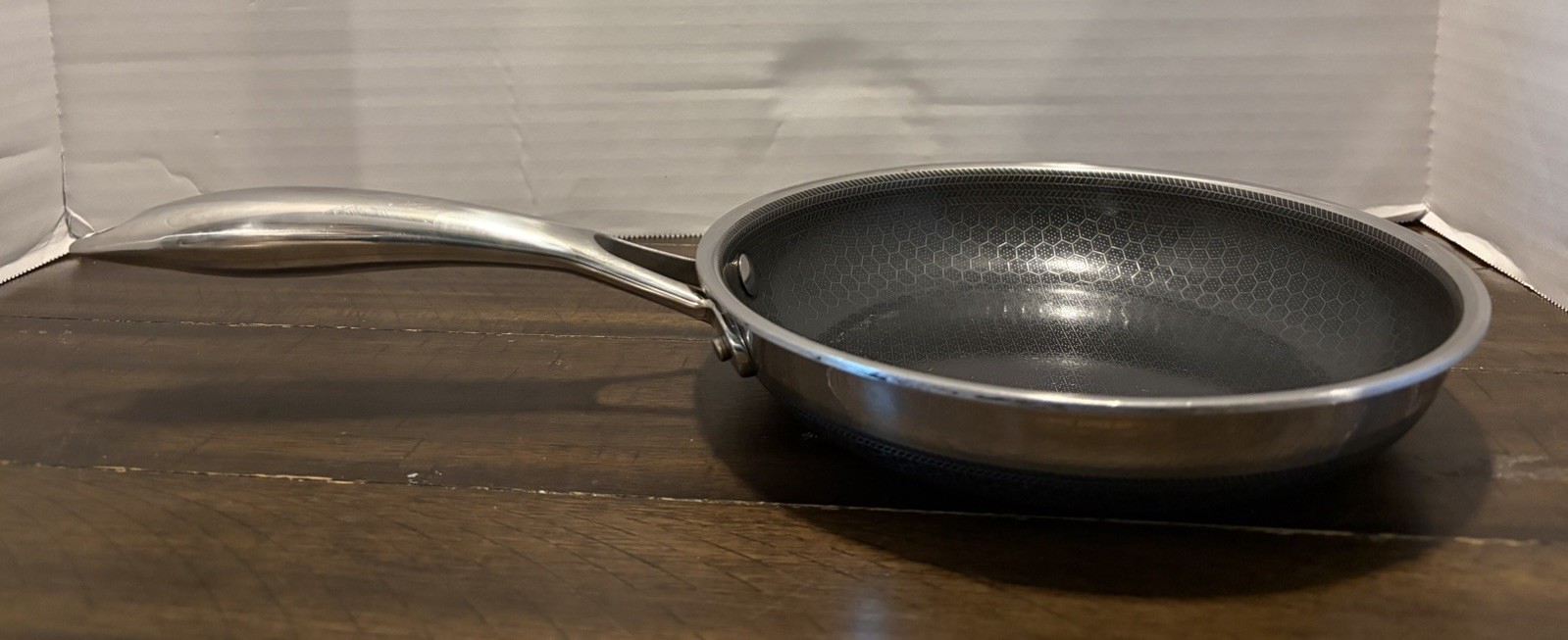 HEXCLAD 8″ Frying Pan Hybrid Stainless Steel Non-Stick Fry Pan (A5)