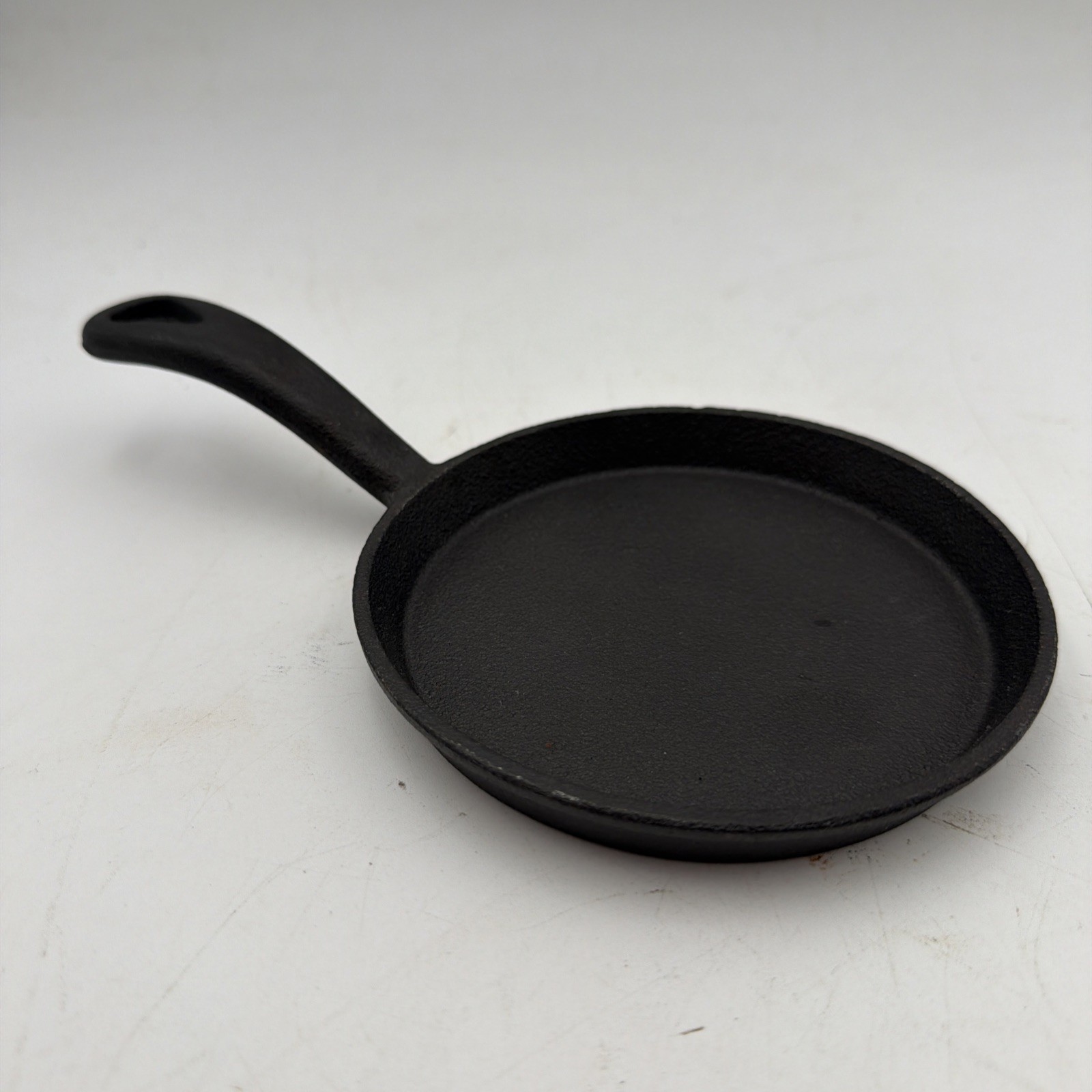 Small Cast Iron Skillet Shallow 5 Inch 2022 Cast Iron Skillet / Griddle J5