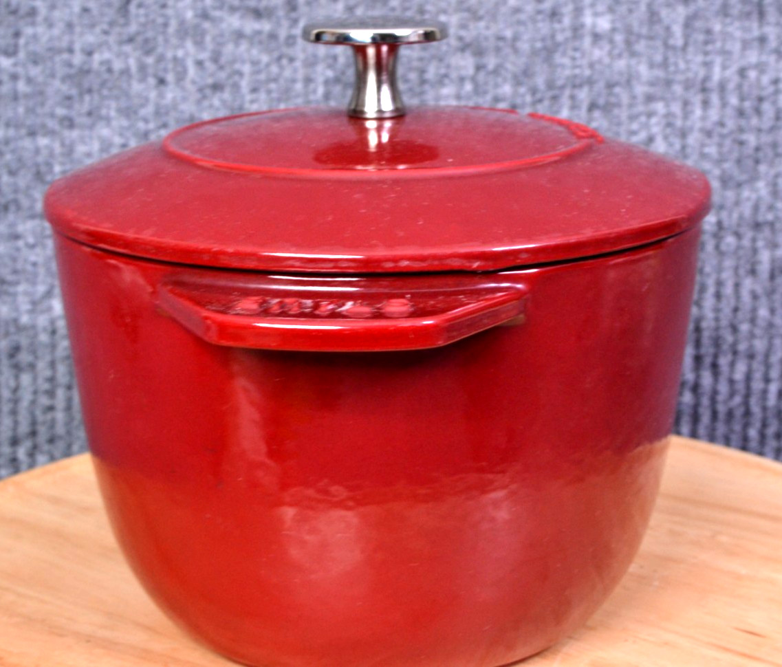 Staub Red La Cocotte de GOHAN 16cm Rice Pot Cooking 6 1/4″ France Cast Iron