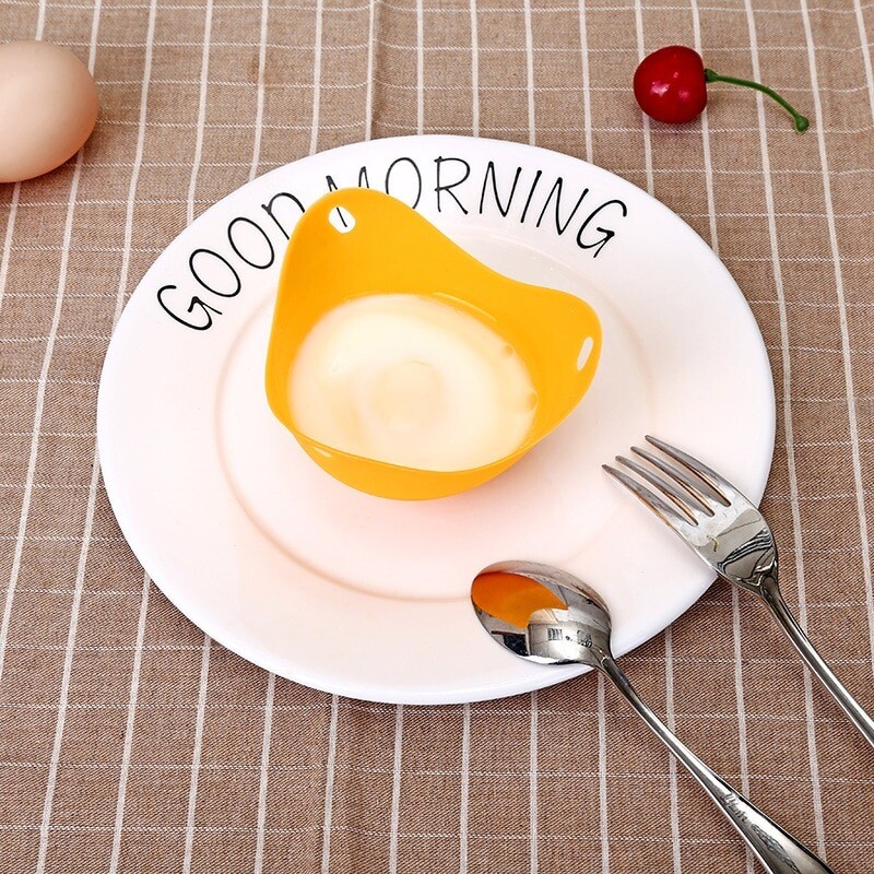 New 4pcs Silicone Egg Poacher Poaching Pods Pan Mold Kitchen Cooking Gadget