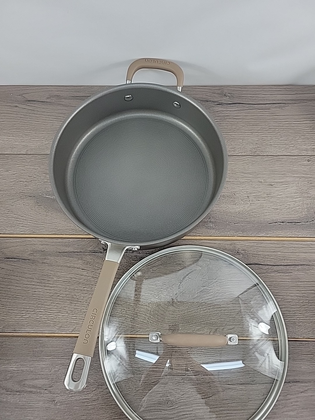 Circulon Professional 9-Piece Non-Stick Cookware Set, Anodized Aluminum | Used