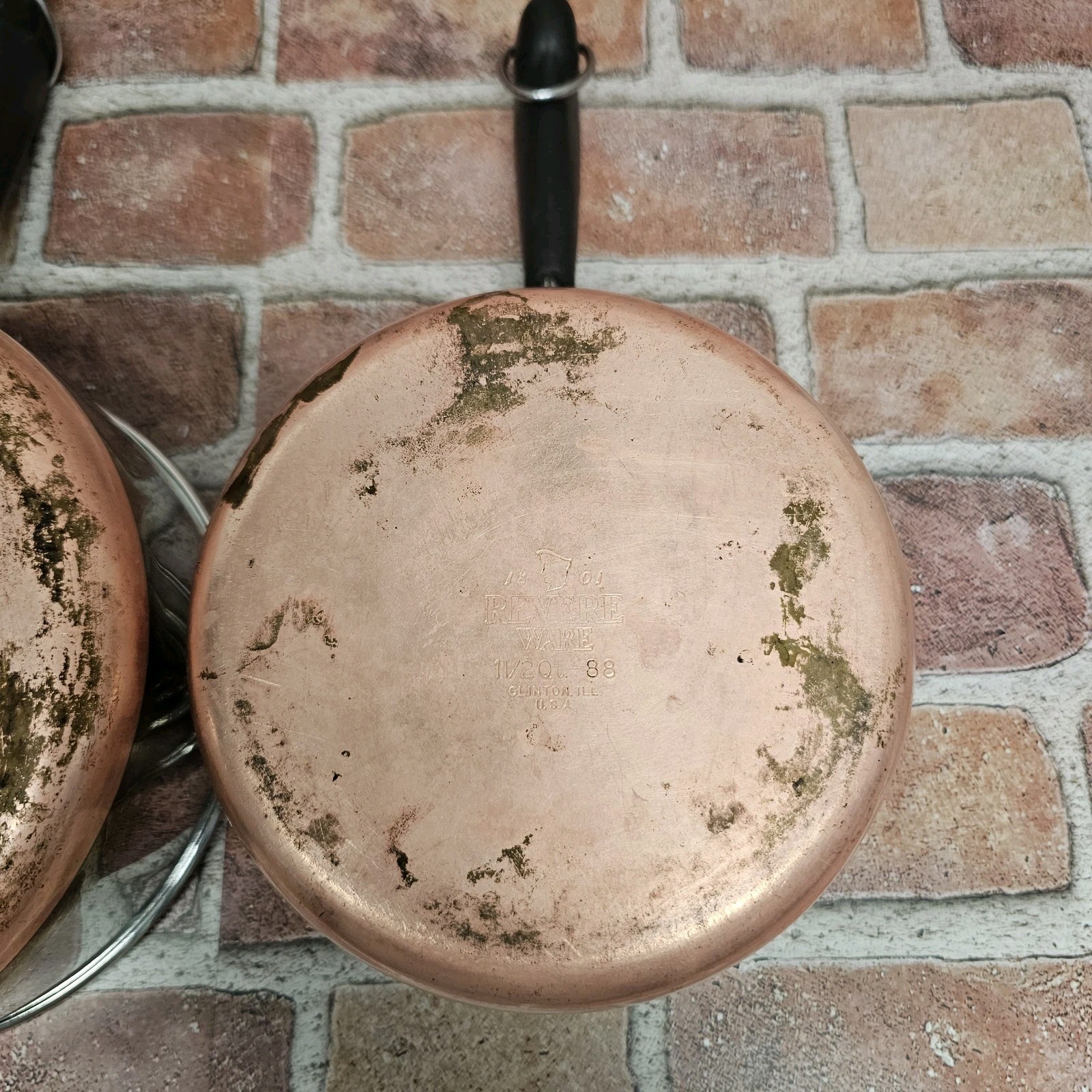 Revere Ware Saucepans 1.5 and 2 Quart w/ Lids