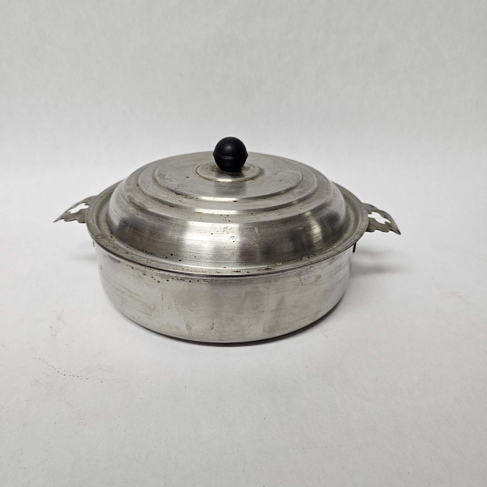 Vintage Aluminum Casserole Pan Pot Dish w/ Lid & Handles – 8″ Diameter