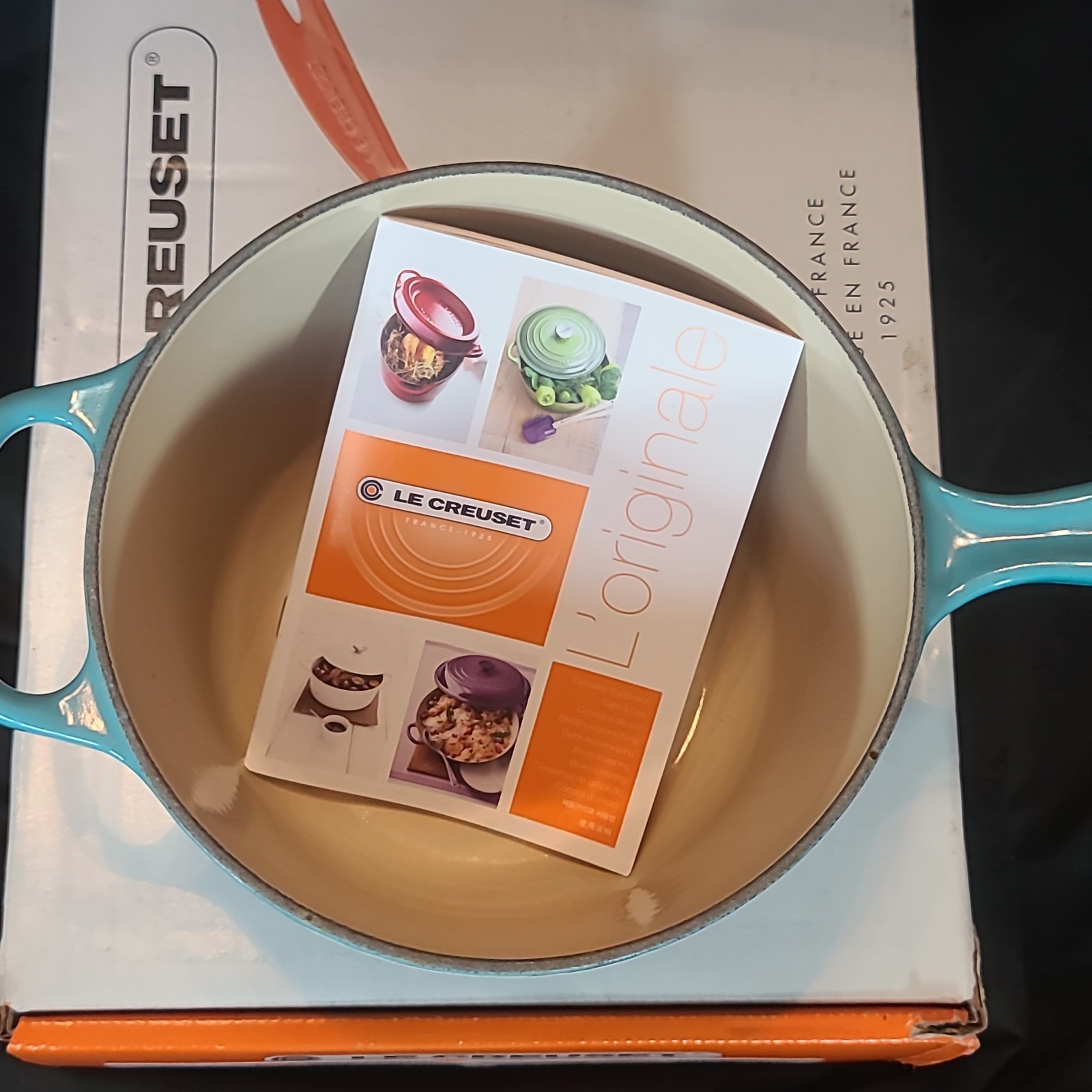 Le Creuset Signature Cast Iron 2.25 Quart Saucepan in Caribben Teal