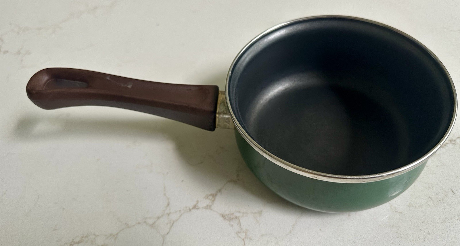 Encore 1 Quart Green Non Stick Pan Made in Spain Vintage Saucepan Even Heating