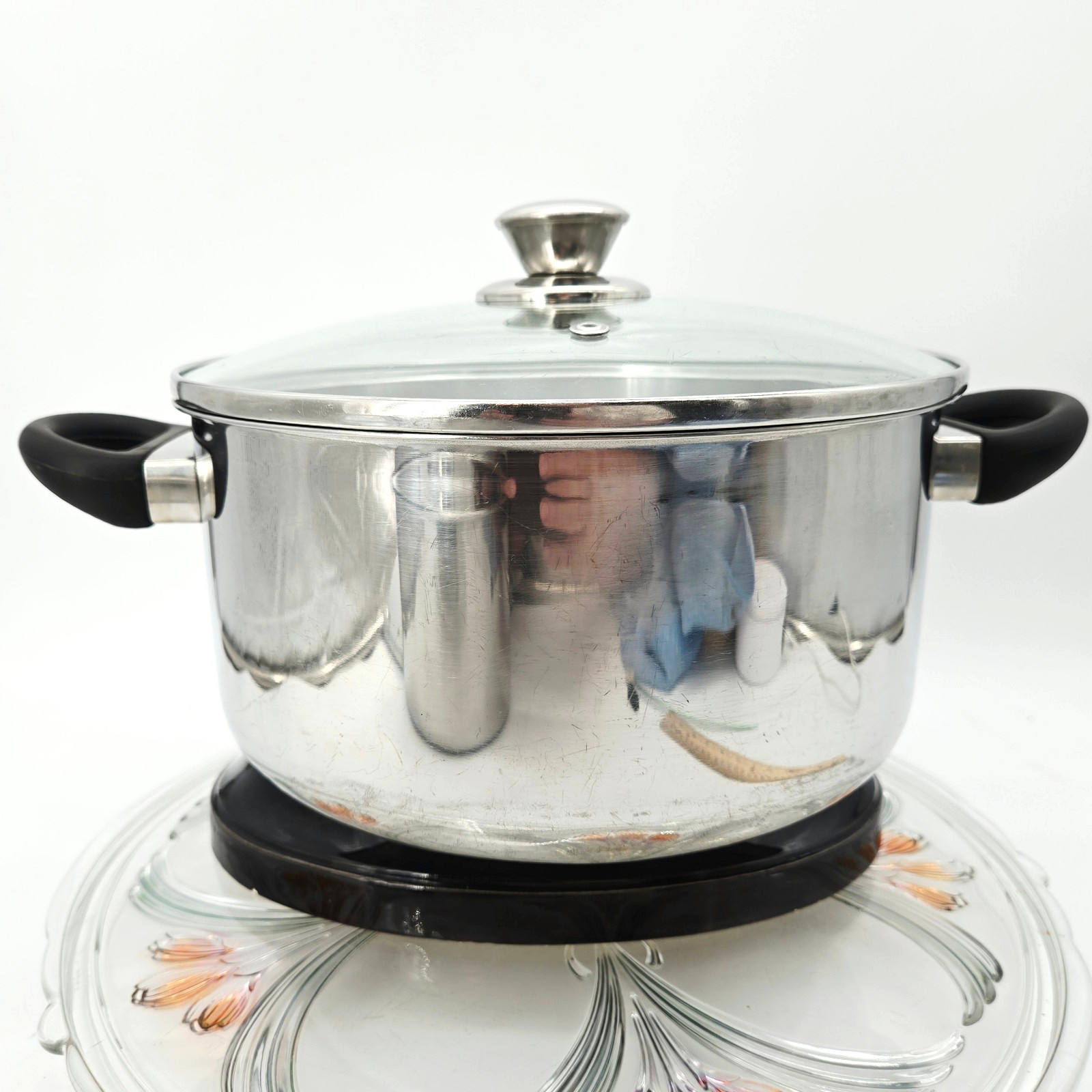 Lynns 6 Qt. 18/10 Stainless Steel Induction Read Stockpot Double Handle with Lid