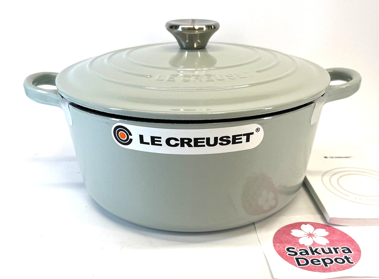 Le Creuset Cocotte Ronde 24cm Pistache Silver Knob Cast Iron Enamel Dutch Oven