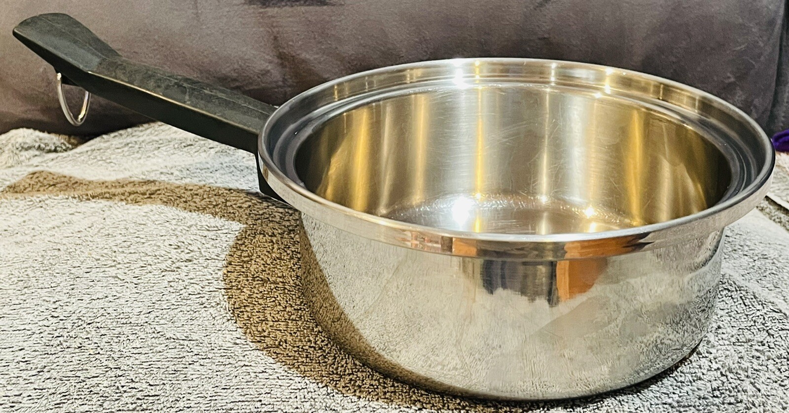 VINTAGE SEAL-O-MATIC 2 SAUCE PANS 7” AND 8” 18-8 STAINLESS STEEL NO LIDS [AI]