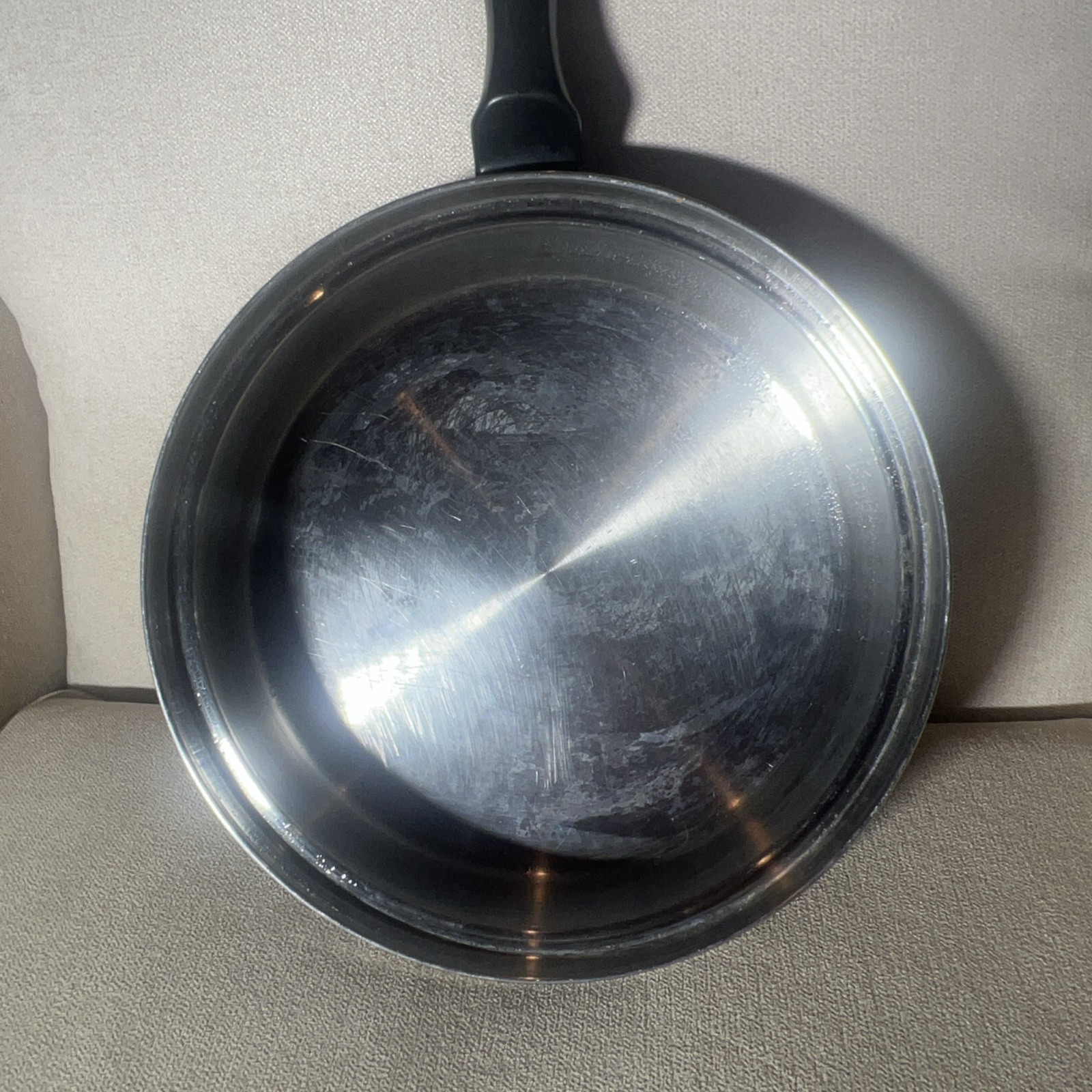 Vintage Chef’s Ware Towncraft 9″ Sauce Pan Frying 2.5 Qt Stainless Steel w/ Lid