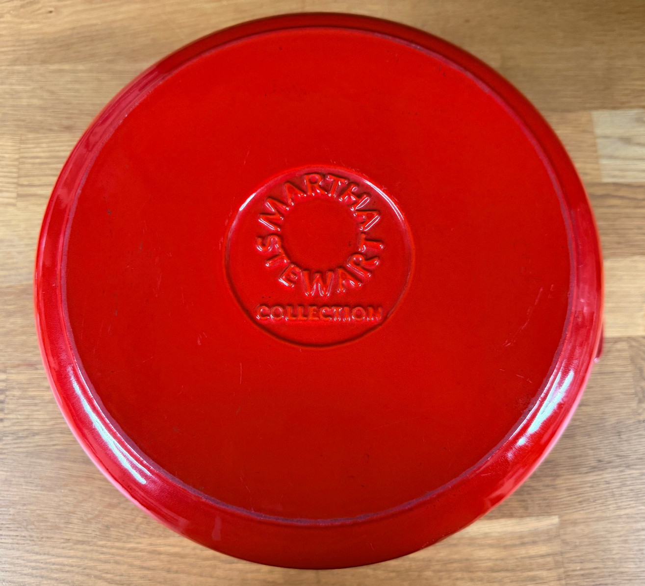Martha Stewart Collection Dutch Oven Red Enamel Cast Iron Lid Large 8 Quart