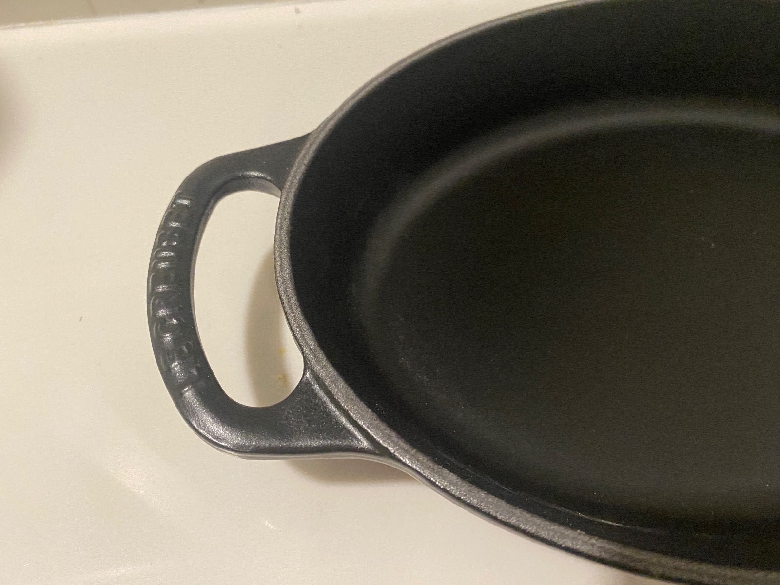 LE CREUSET 1 QUART SIGNATURE OVAL BAKER MATT BLACK/LICORICE/NOIR MAT NEW/BOX