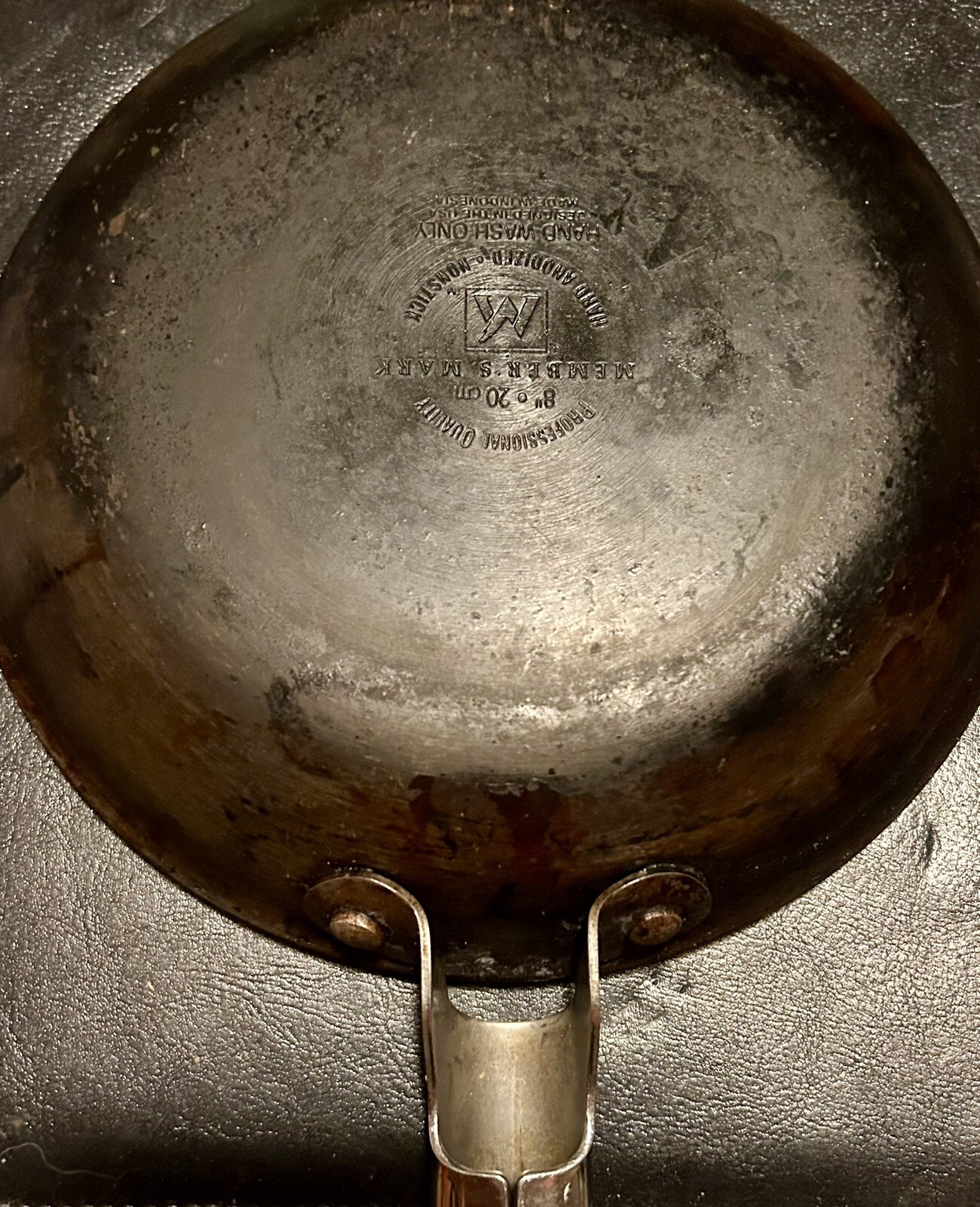 Member’s Mark Professional Quality Hard Anodized 8″ Nonstick Fry Pan