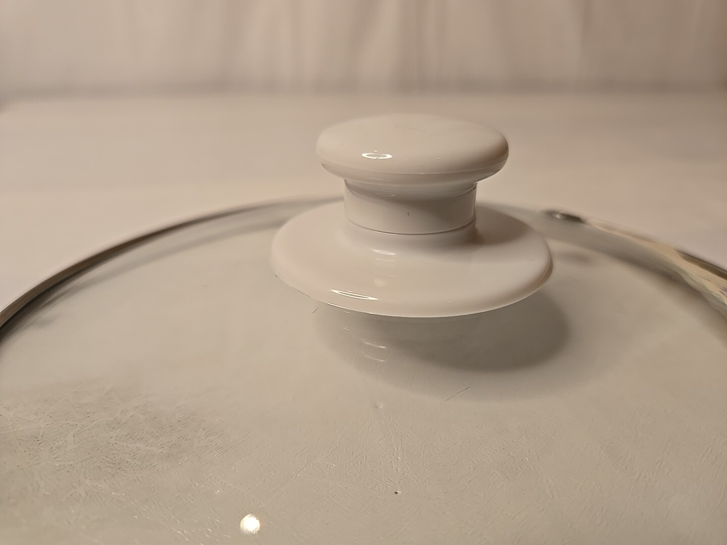 6 3/4″ (Inner Rim) Lid Only. Pan/Skillet Top, Glass stainless, White Knob SN 46