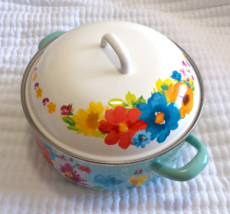 NEW Pioneer Woman Floral 4 Quart Dutch Oven stock pot with Lid Turquoise & White