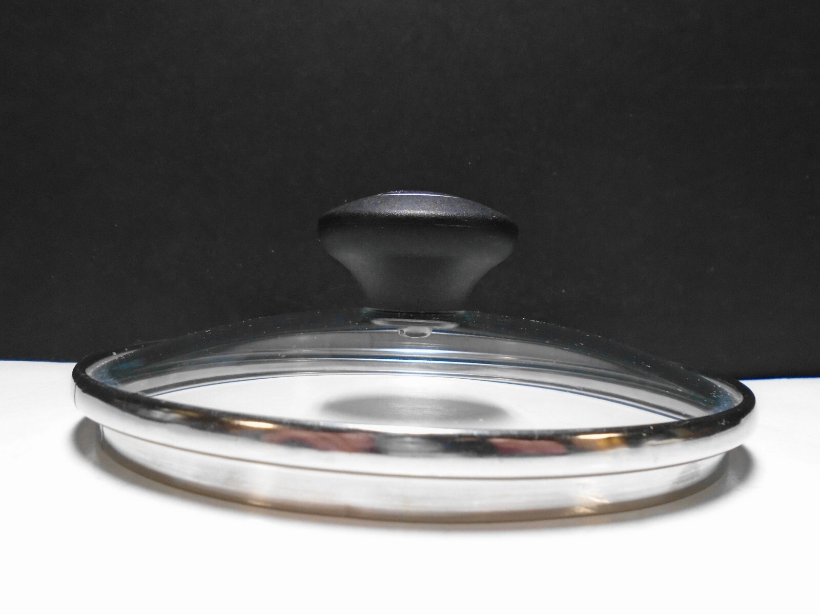Clear Glass Farberware Round Replacement Lid with Black Knob 6 1/4″ Fitter EUC