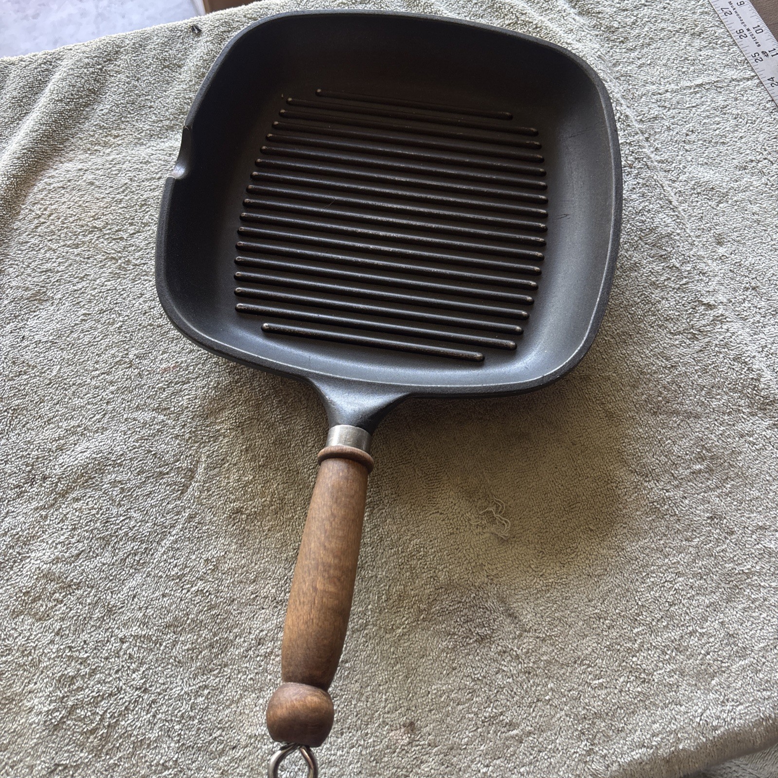 Vintage Roch Guss 11 Inch Flat Grill Fry Pan Wood Handle Made In Italy