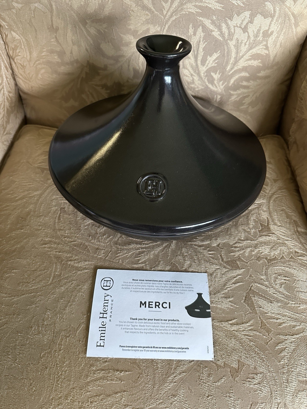 Emile Henry Made in France Flame Tagine, 3.7 qt, Black New Fusian 5632 New