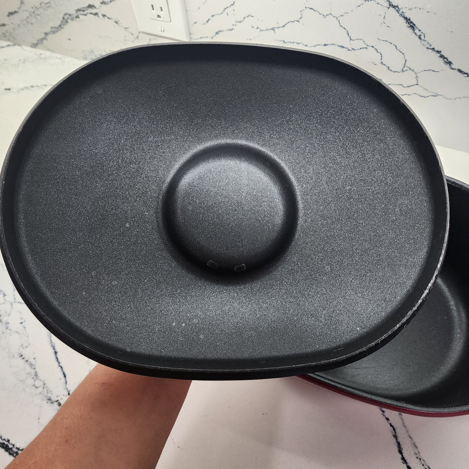 T-fal Oval Covered Pot 6.3 Qt Ruby RED 12″ Nonstick