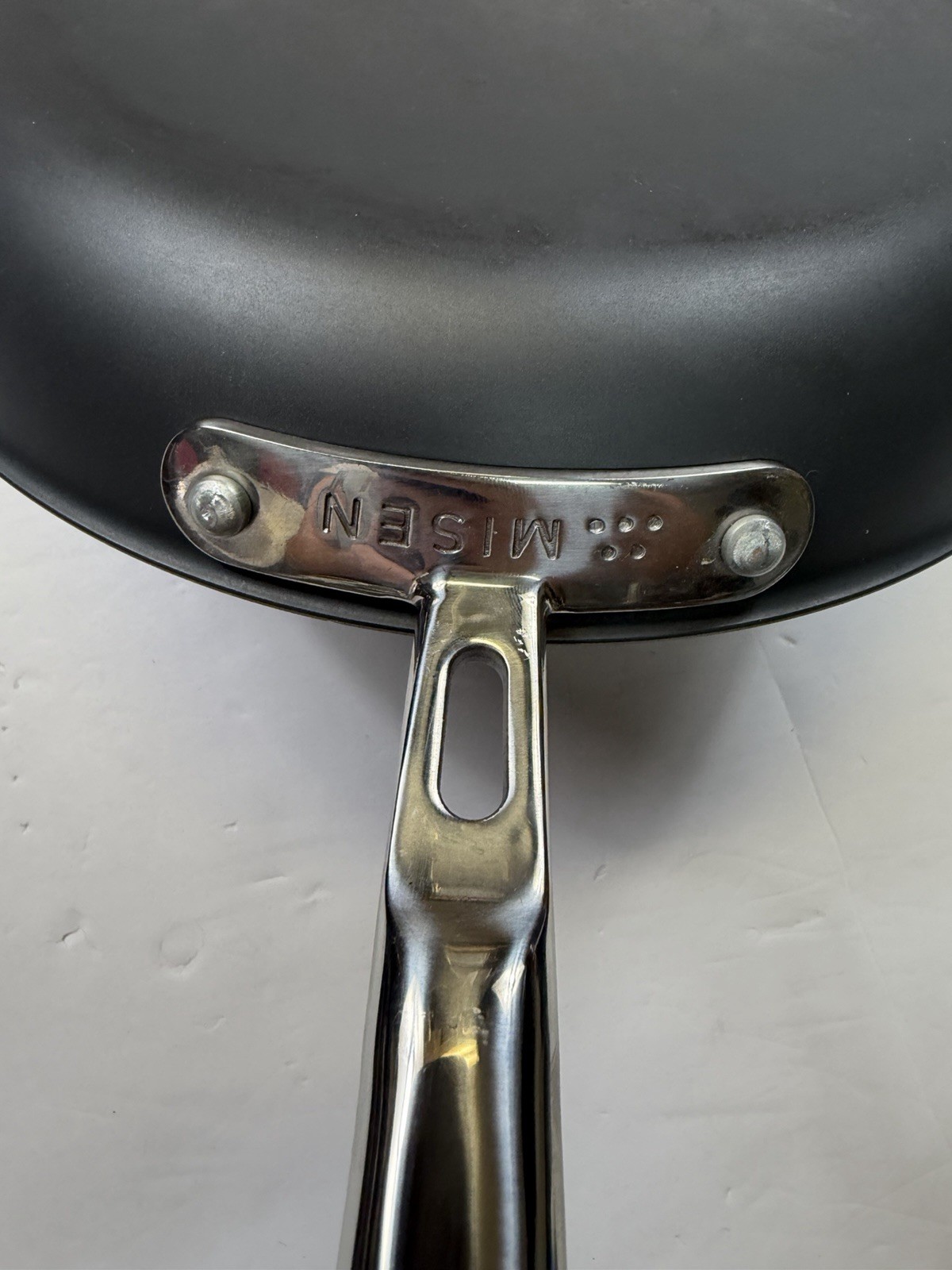 Misen 10” Inch Pre-Seasoned Carbon Steel Fry Pan Retail $99 Used