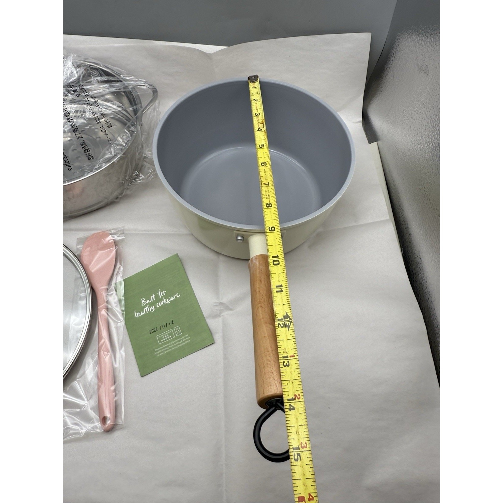 Ceramic Nonstick Sauce Pan, 3 QT Pot with Steamer, Wooden Handle Unused *READ…