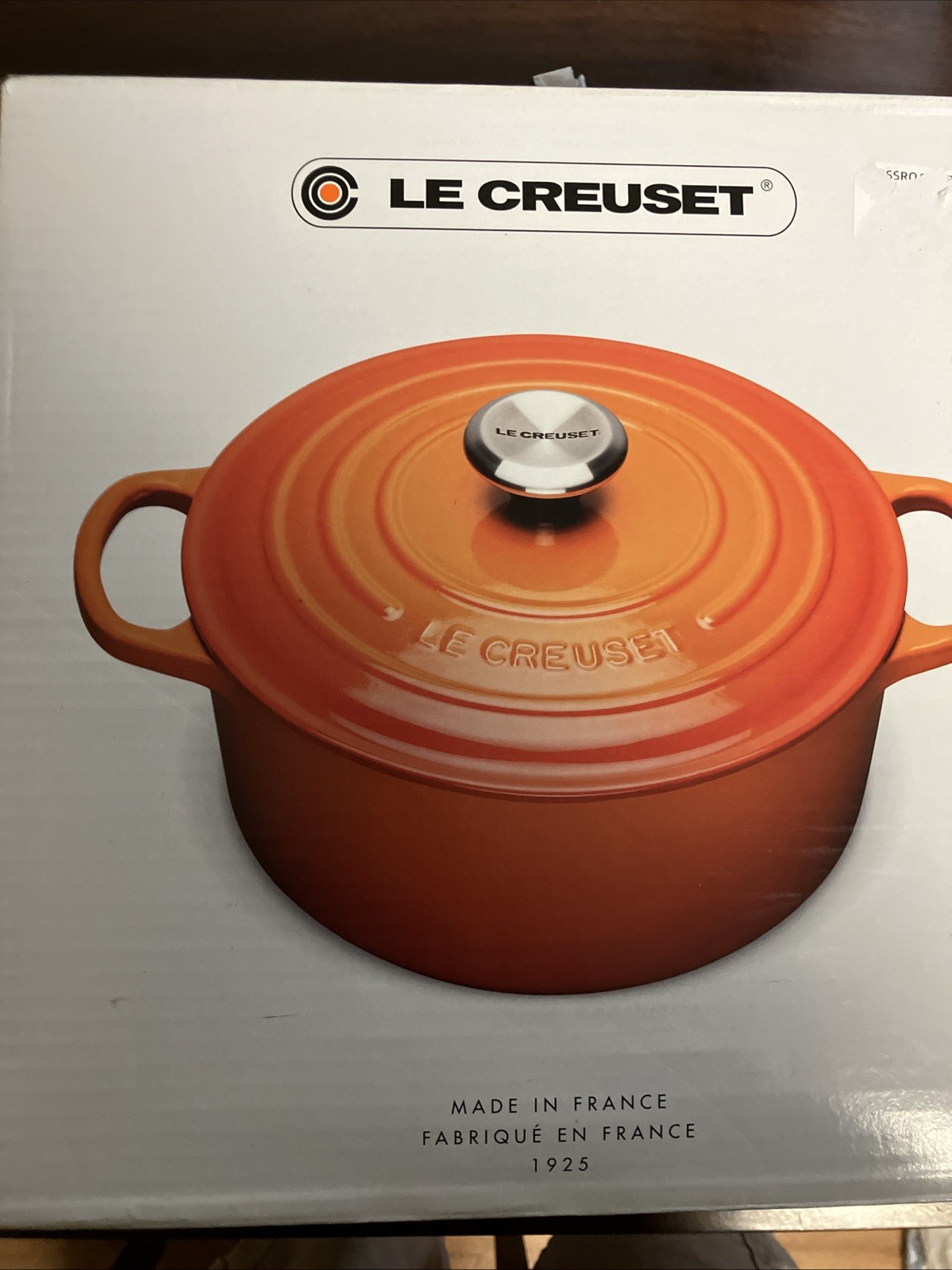 Le Creuset Shiny White 7 1/4 Dutch Oven NIB