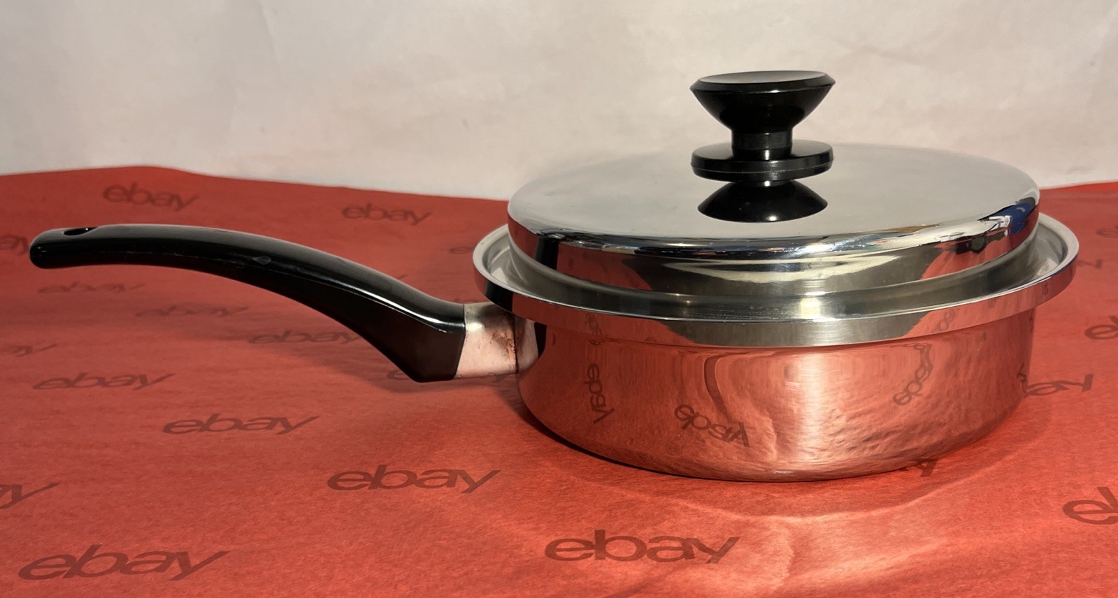 VTG Rainbow Multi-Ply Surgical Steel 8” Saute Skillet Sauce Pan W/Lid 1.5 Qt USA